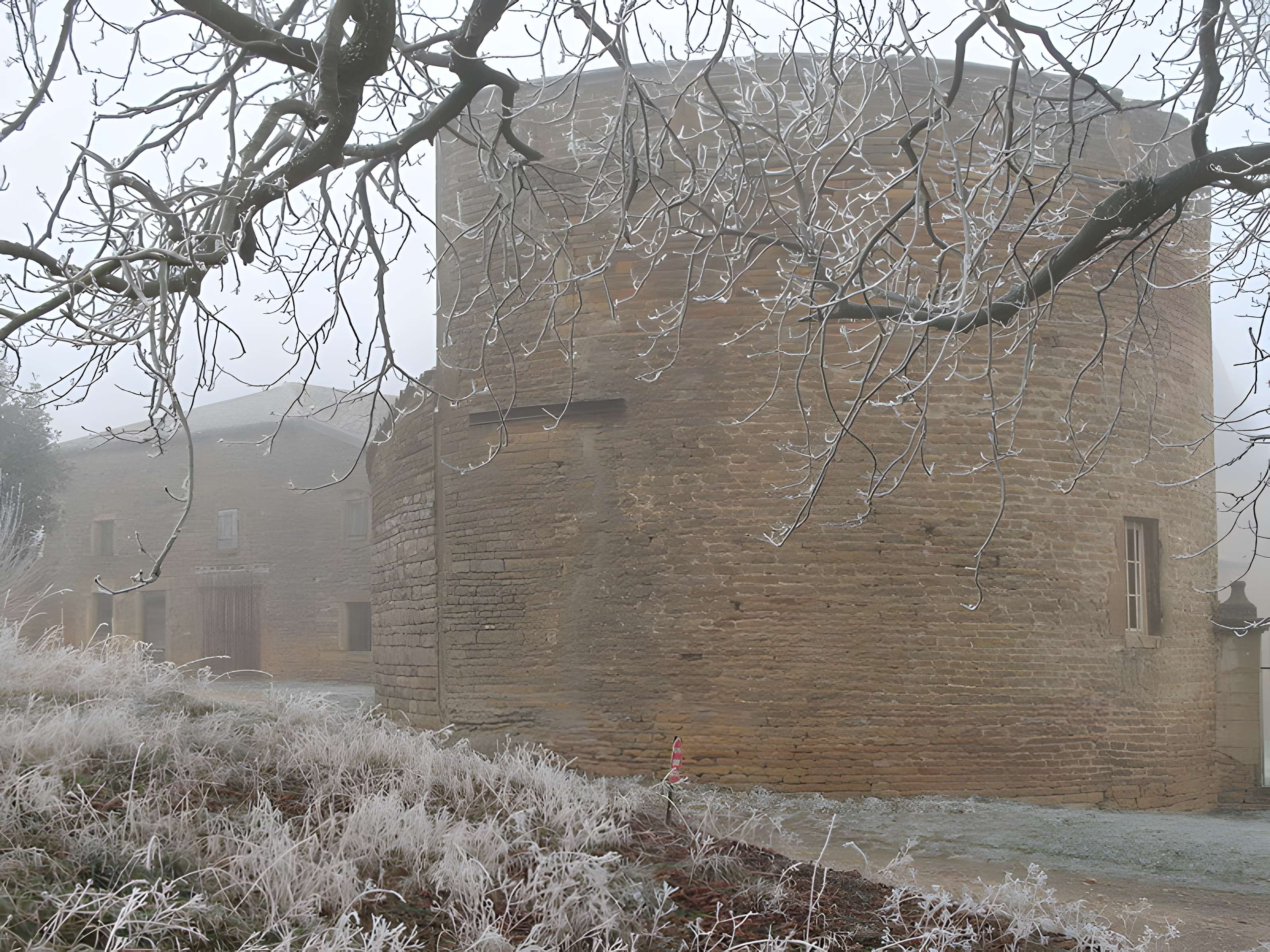 Domaine du château de Layé et du Vieux-Château