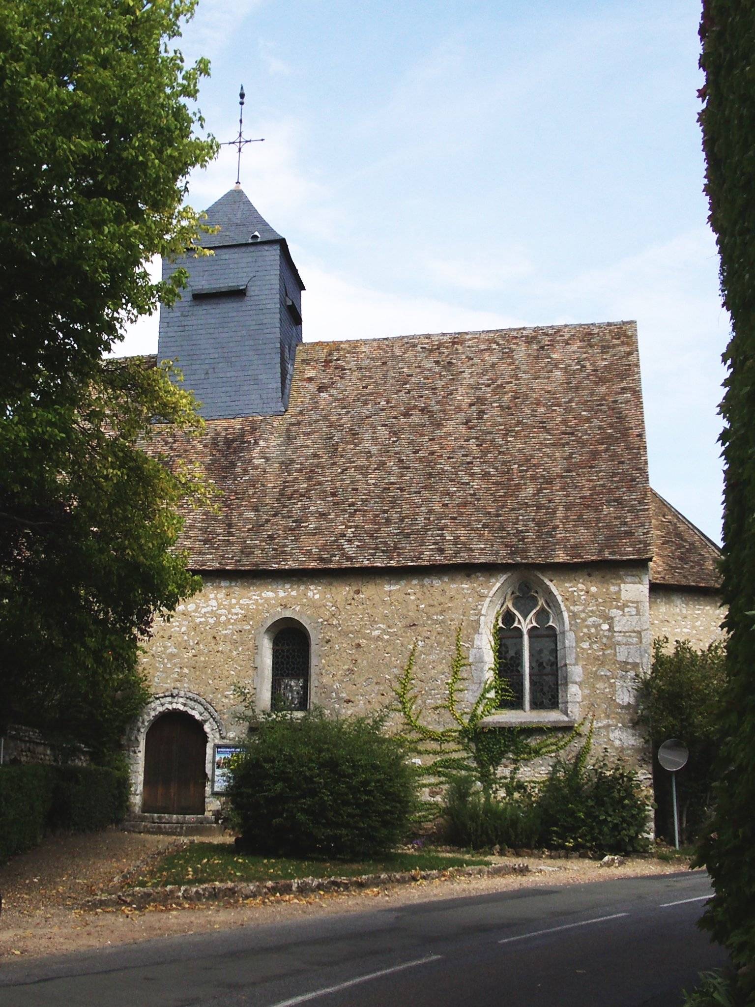 Photo de Kirche der Geburt der Muttergottes von La Chapelle-Réanville