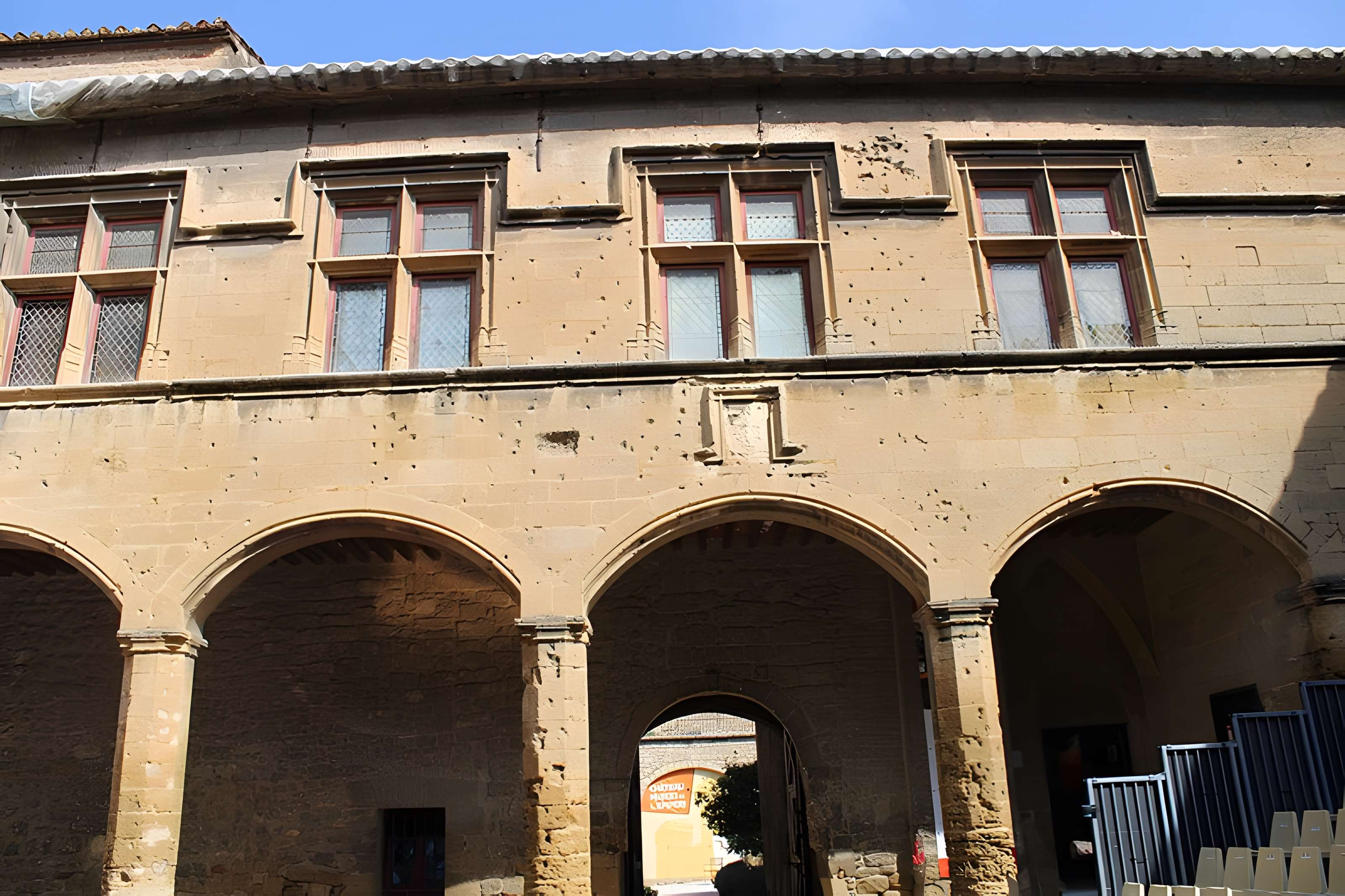 Château de l'Empéri