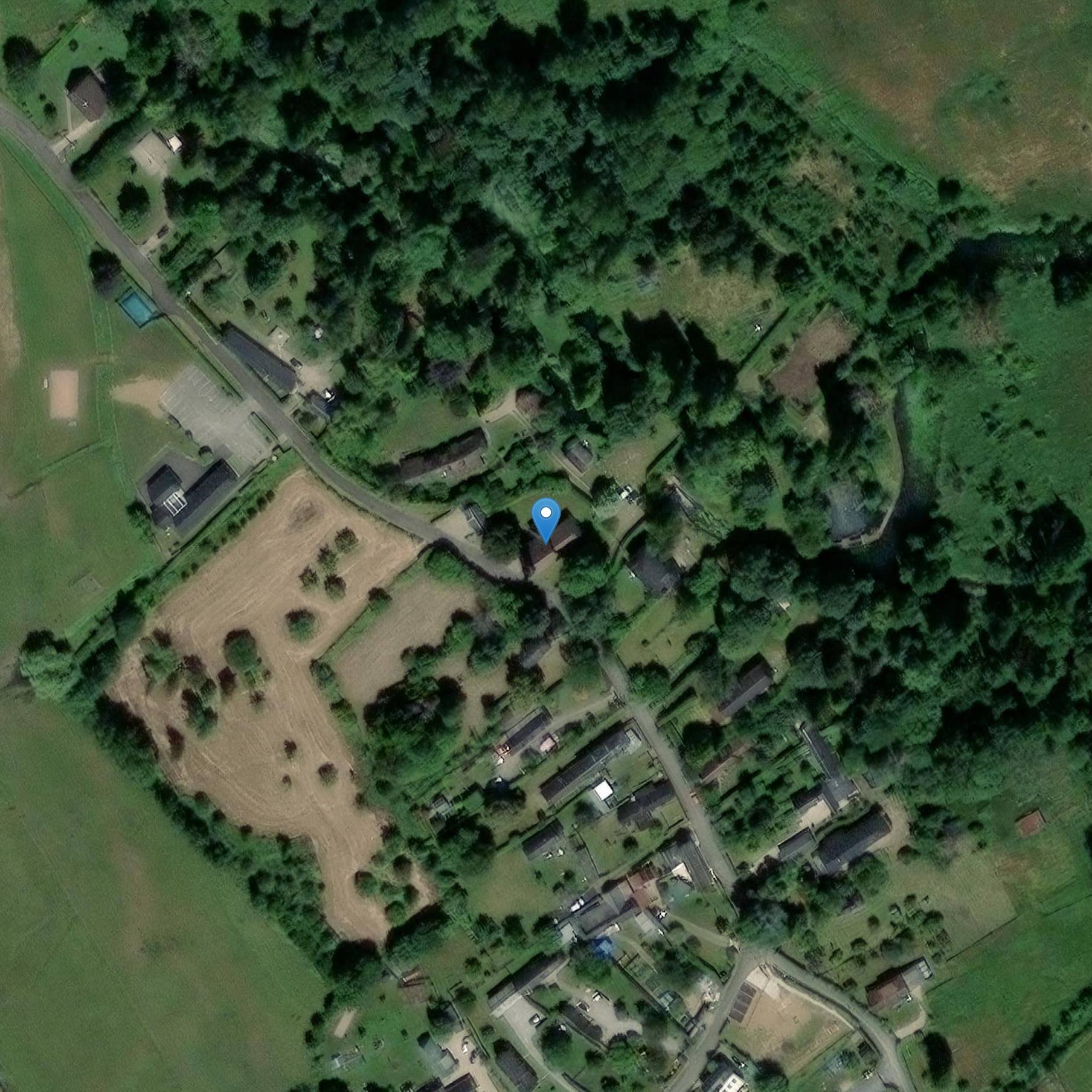 Photo de Notre-Dame-et-Saint-Lubin de Launay Kirche