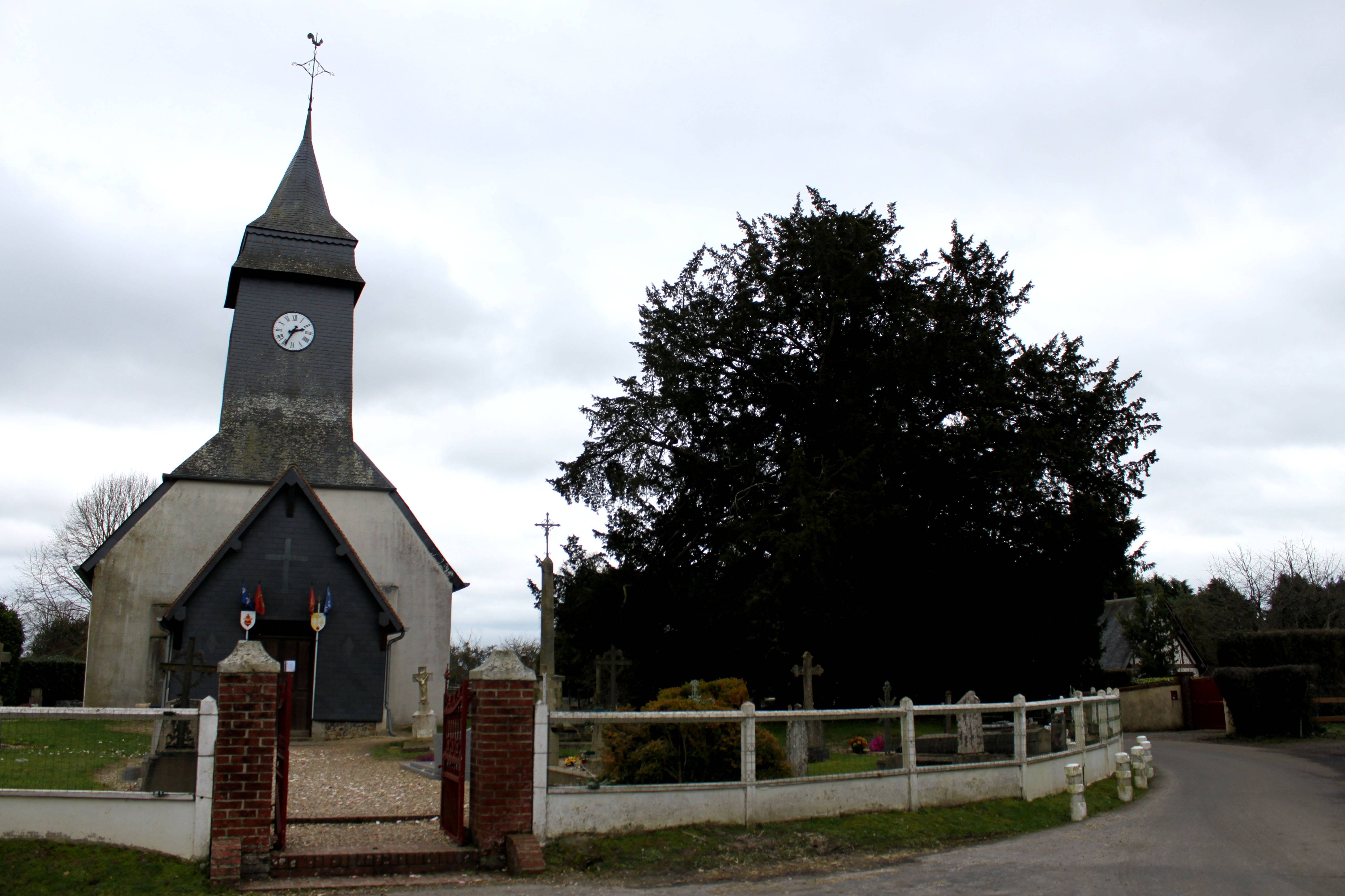 Photo de Saint-Ouen du Planquay Kirche
