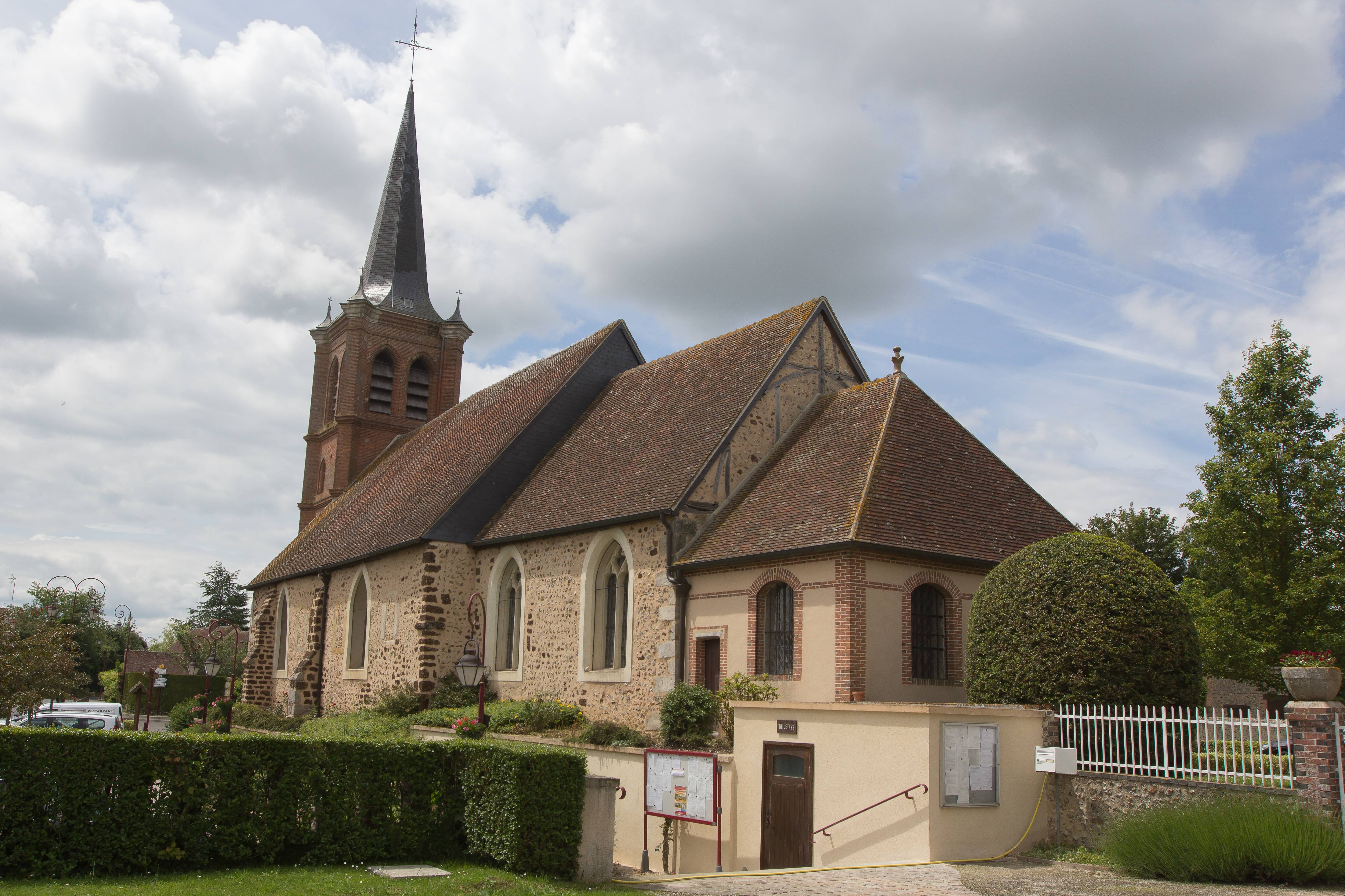 Photo de Kirche Notre-Dame des Barils