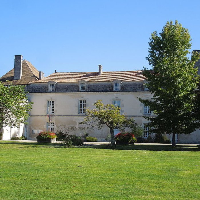 Photo de Château de Lignières à Lignières-Sonneville