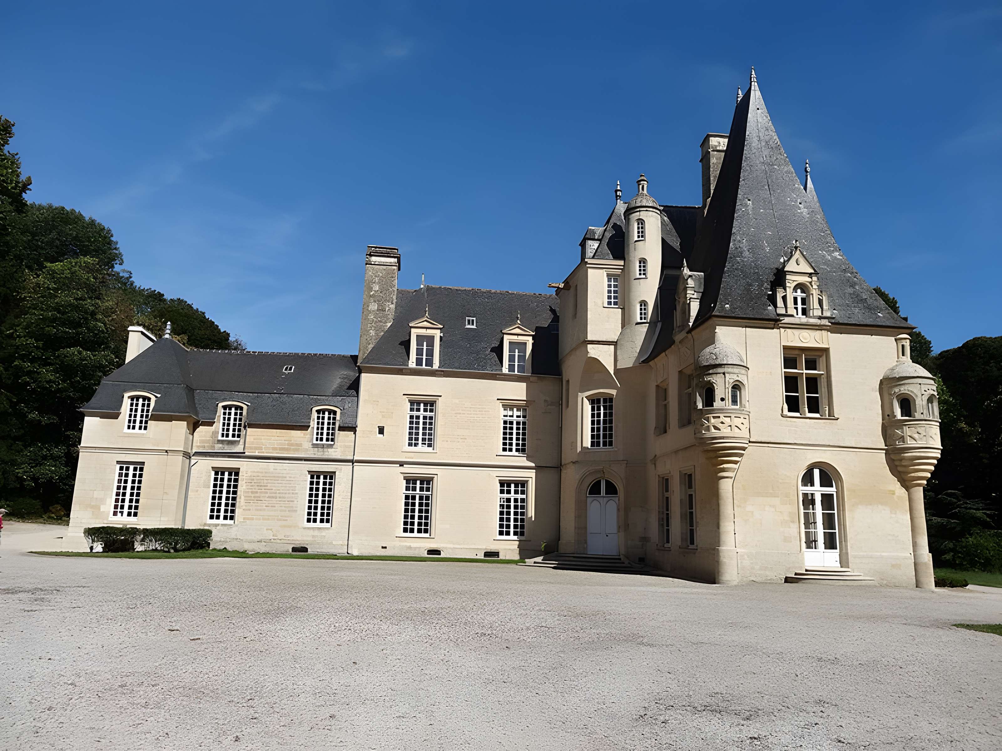 Château de Lion-sur-Mer