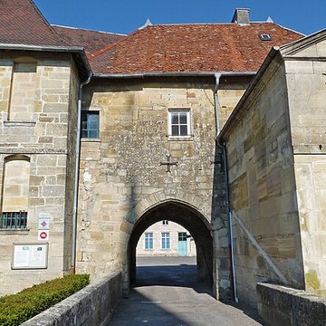 Château de Lisle à Lisle-en-Rigault