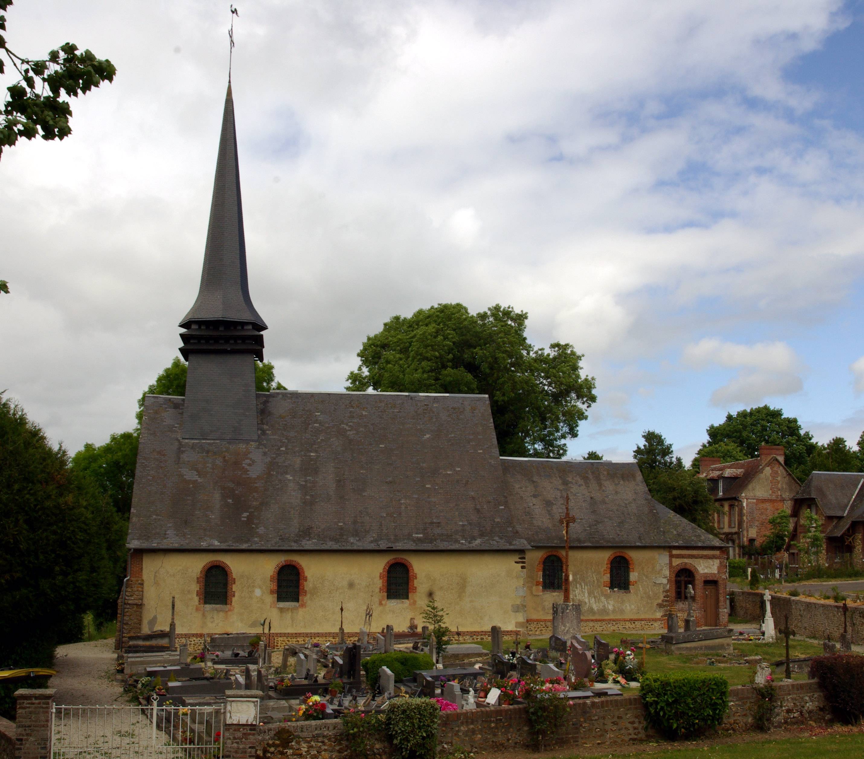 Photo de Saint-Ouen de Mélicourt Church