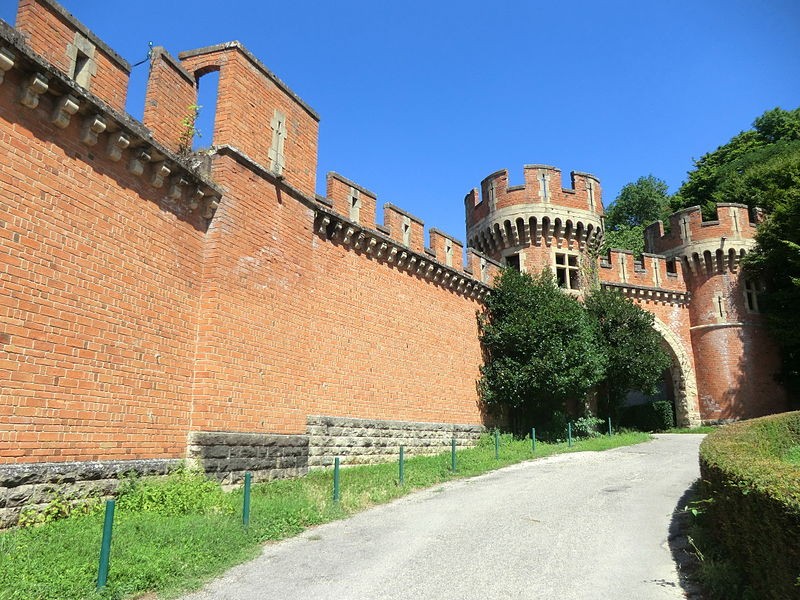 Photo de Château de Loyes