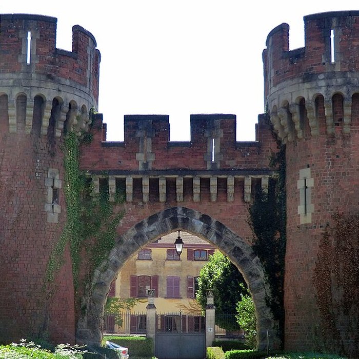 Photo de Château de Loyes