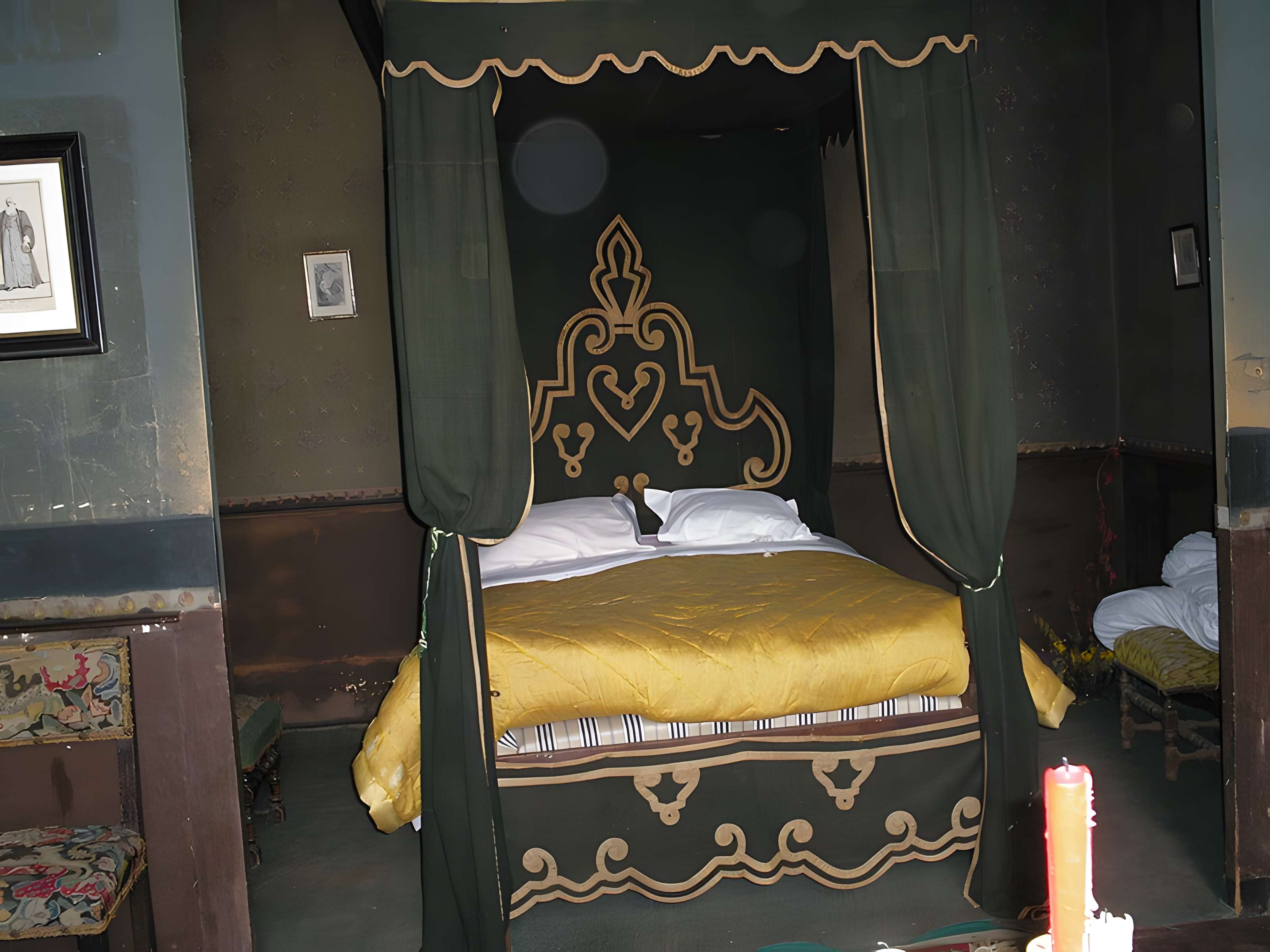 Château de La Roche à Chaptuzat