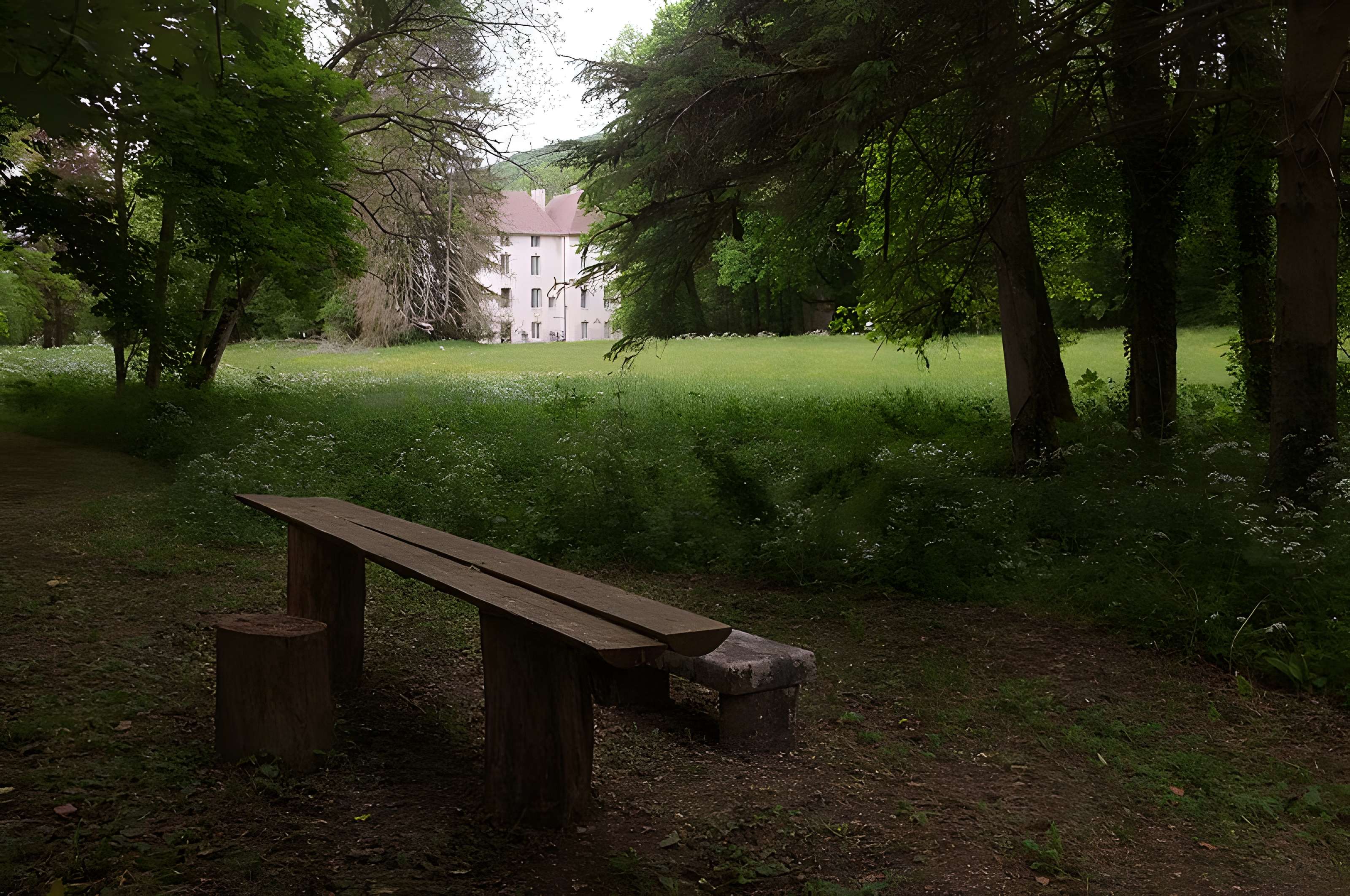 Château de Lusigny-sur-Ouche