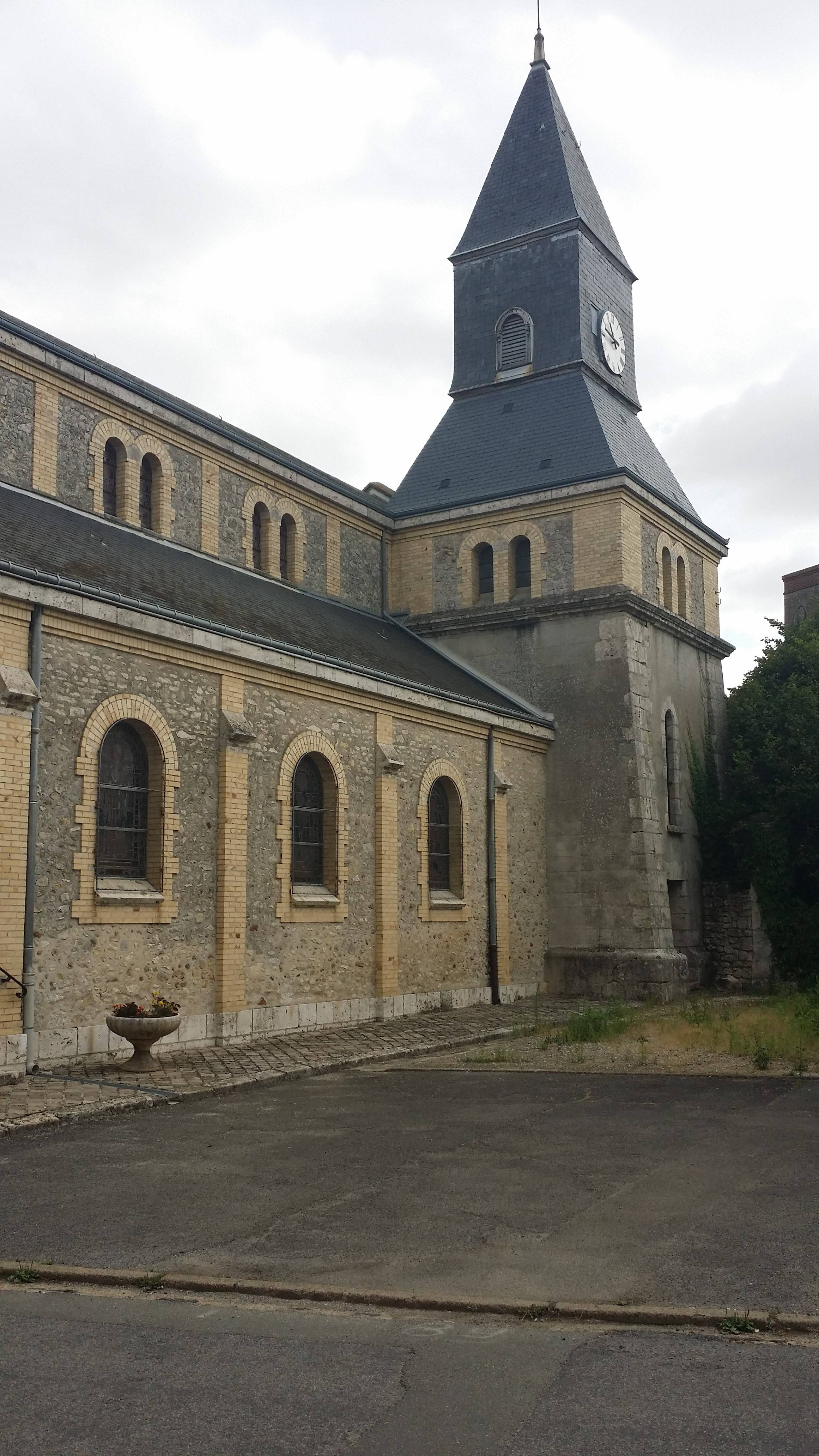 Photo de Église Saint-Étienne de Francourville