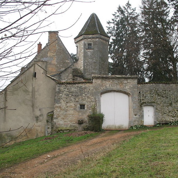 Photo de Château de Marigny à Fleurville