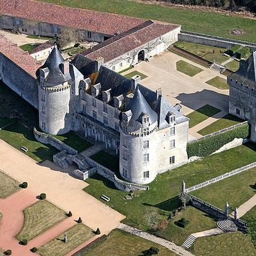 Château de La Roche Courbon