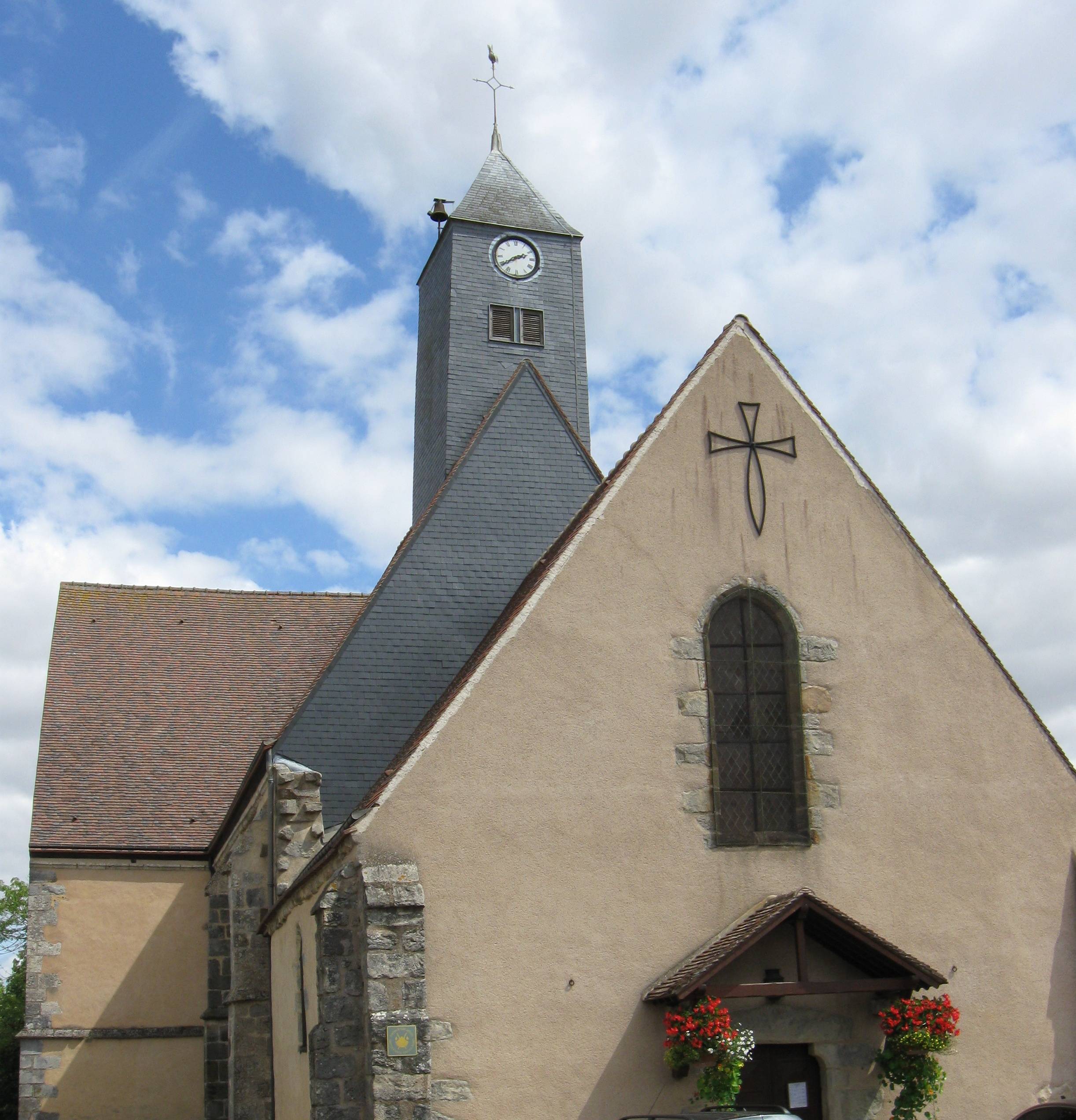 Photo de Church of Saint James and Philip of Solomons