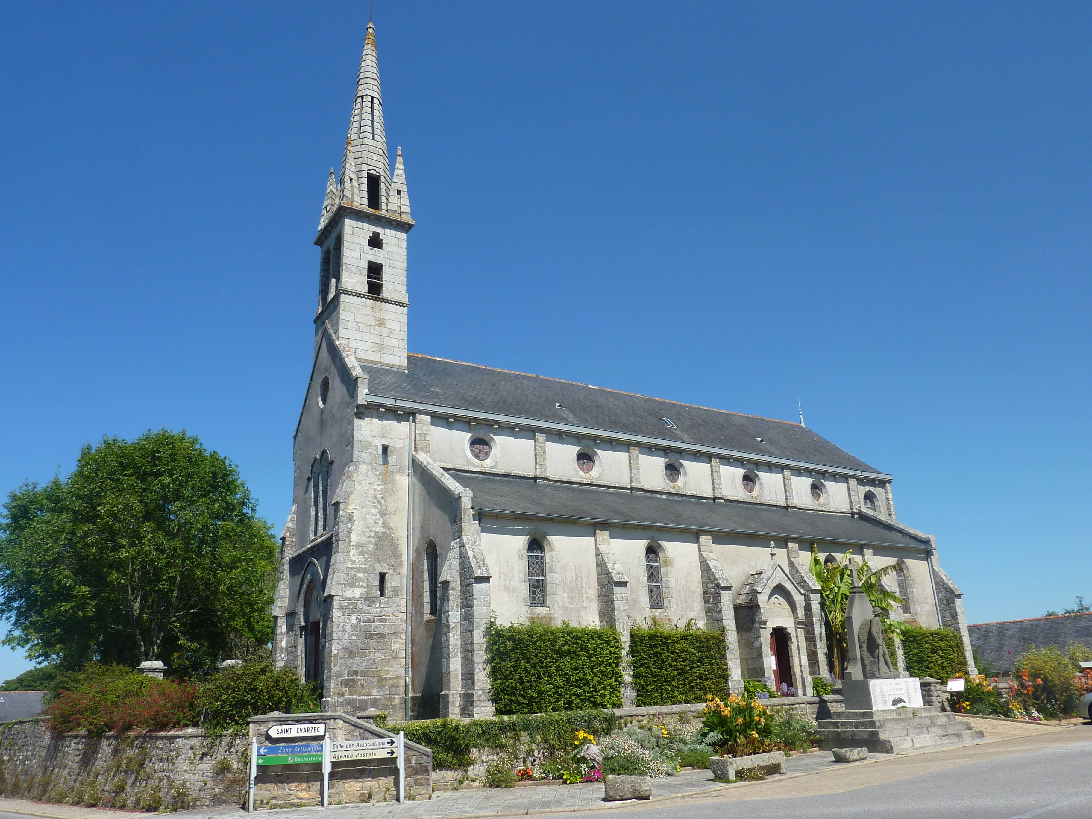 Photo de Église Saint-Mathurin de Pleuven