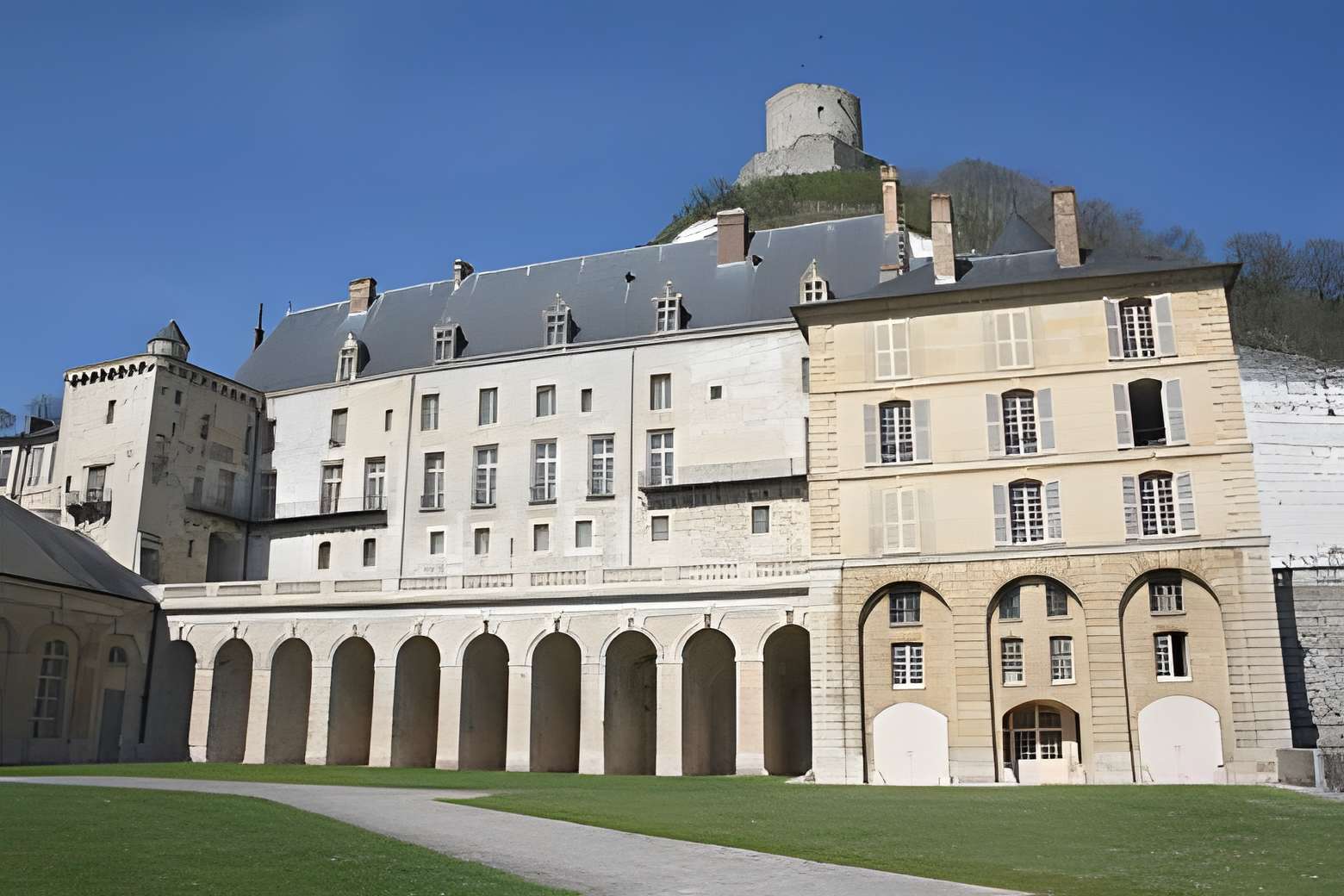 Château de la Roche-Guyon 