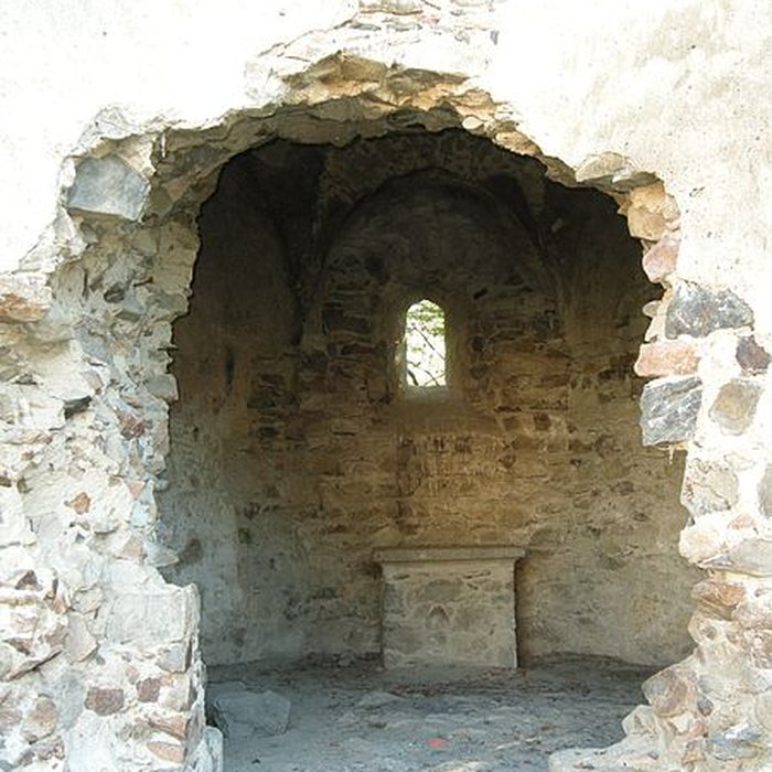 Photo de Restes du château de Montgilbert