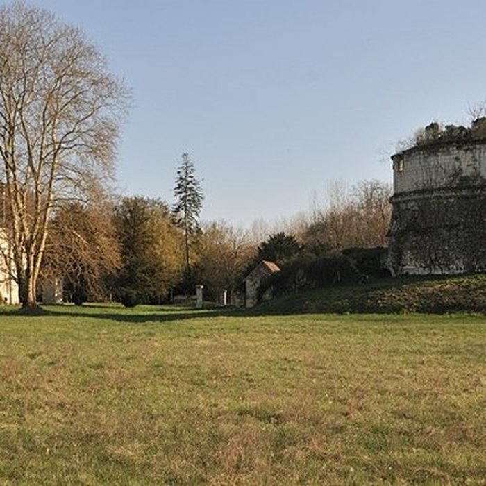 Photo de Château de Monthoiron