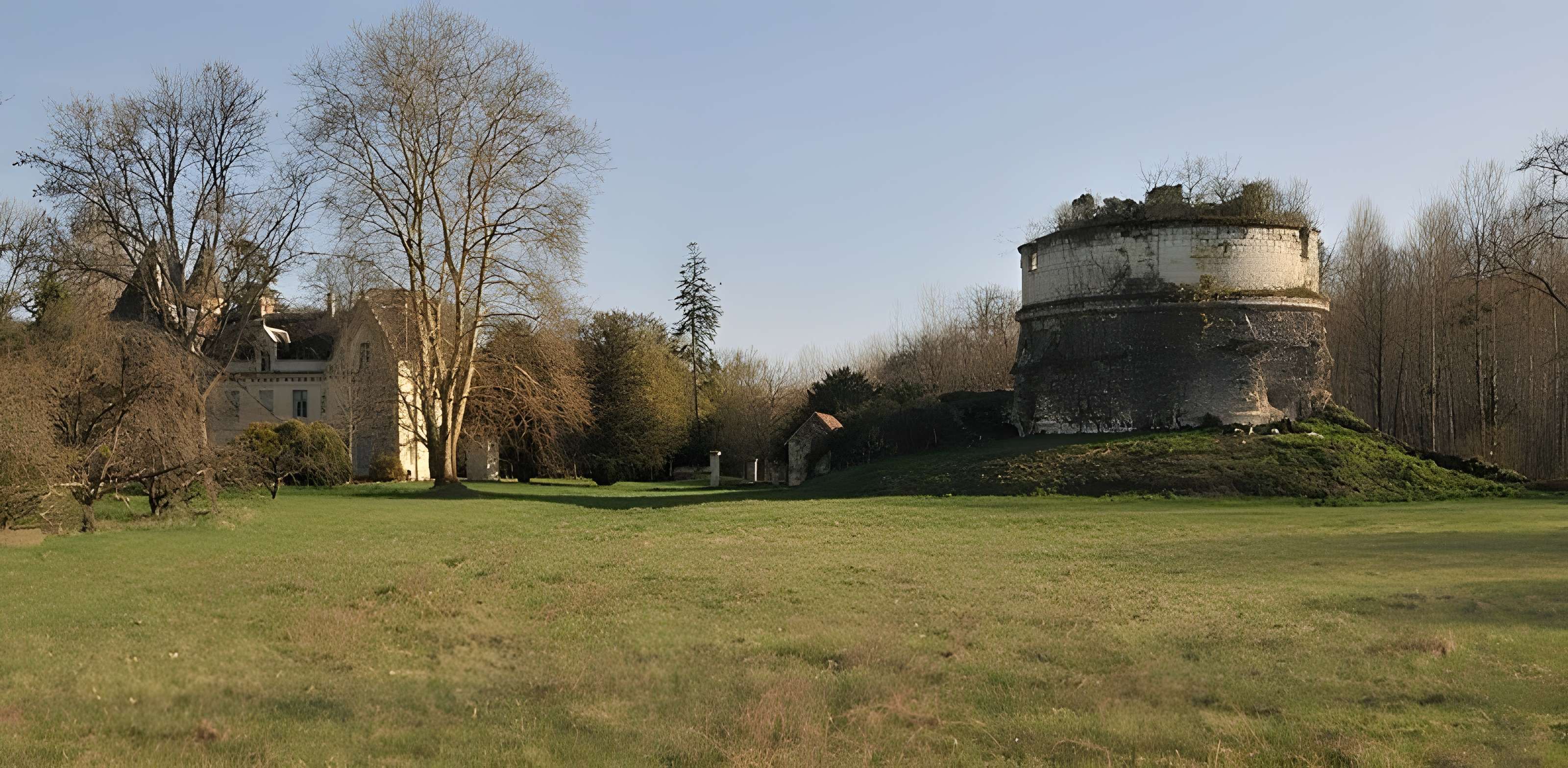 Château de Monthoiron