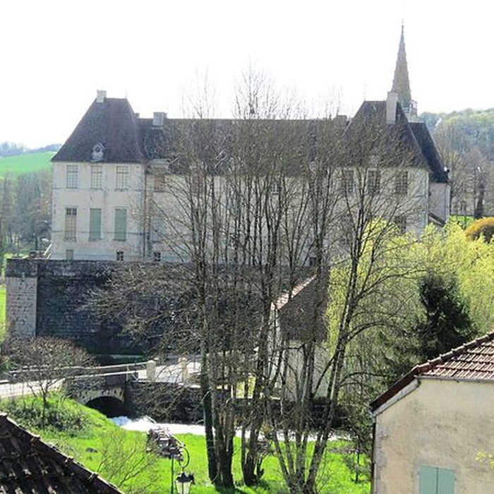 Photo de Château de Montmoyen