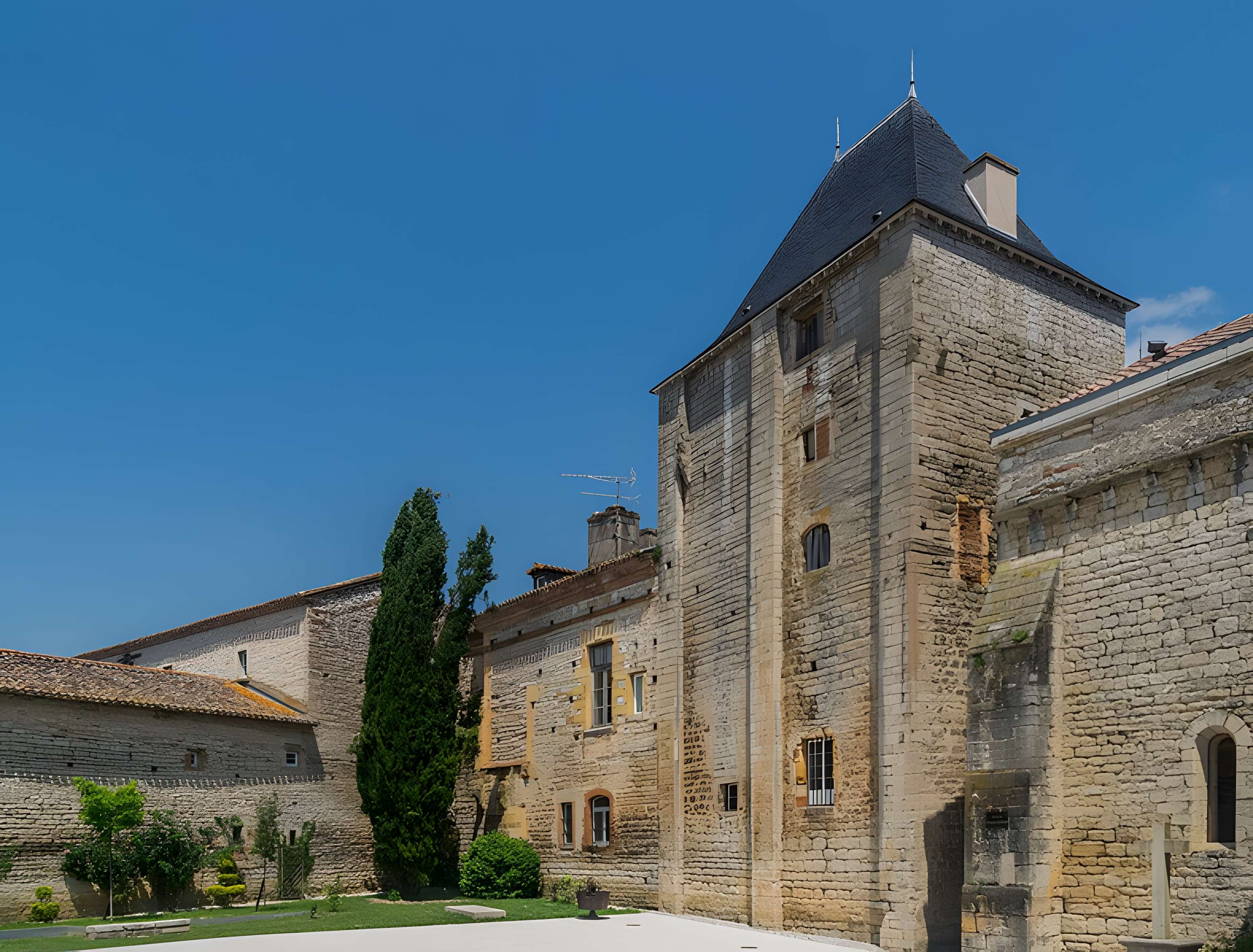 Château de Montricoux