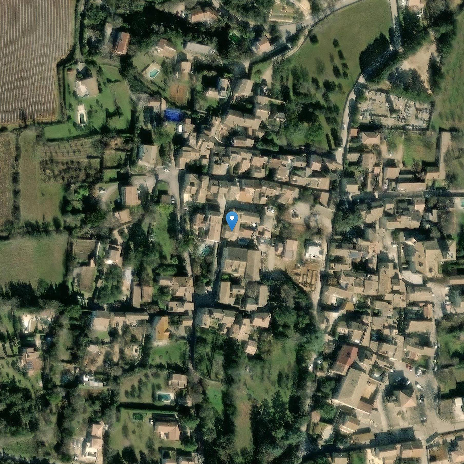 Photo de 萨尼尔哈克教堂