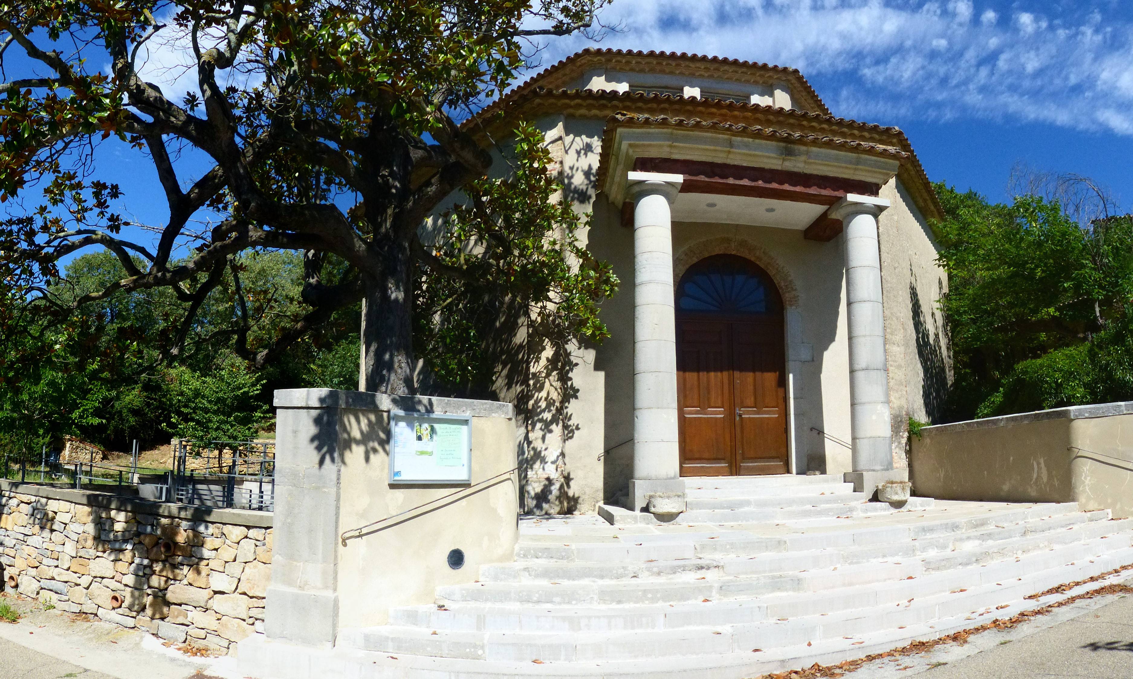 Photo de Monobletの抗議寺院