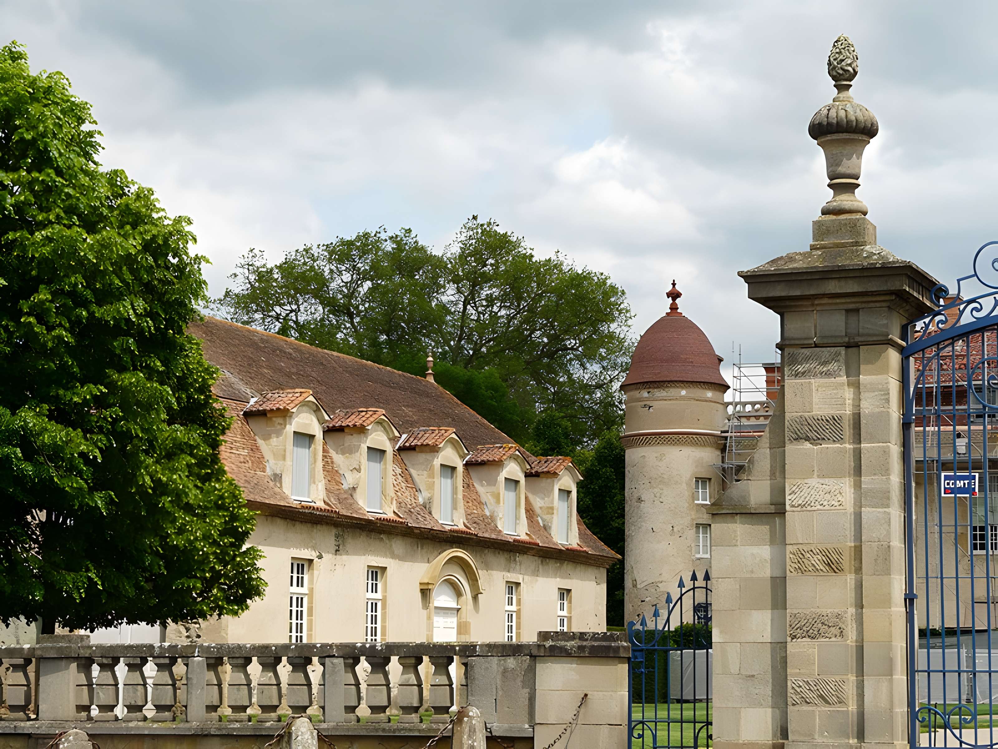 Château de Parentignat