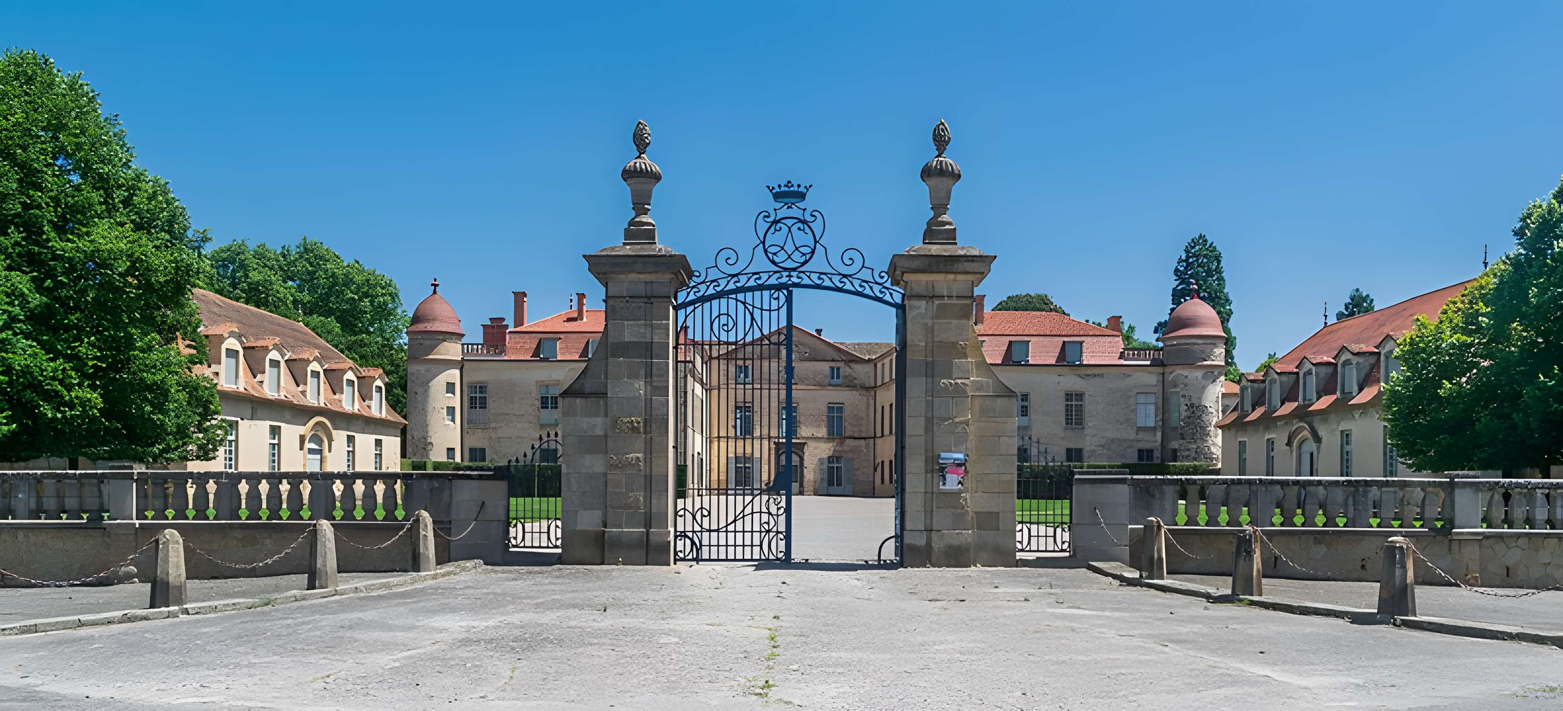 Château de Parentignat