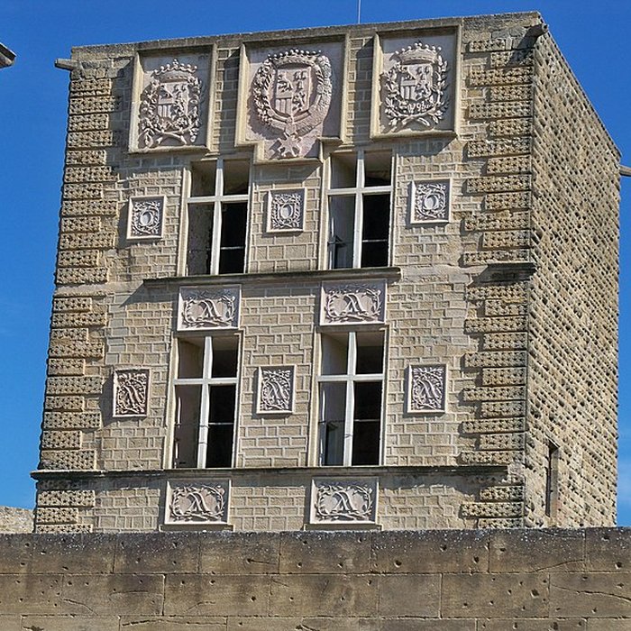 Photo de Château de la Tour-dAigues