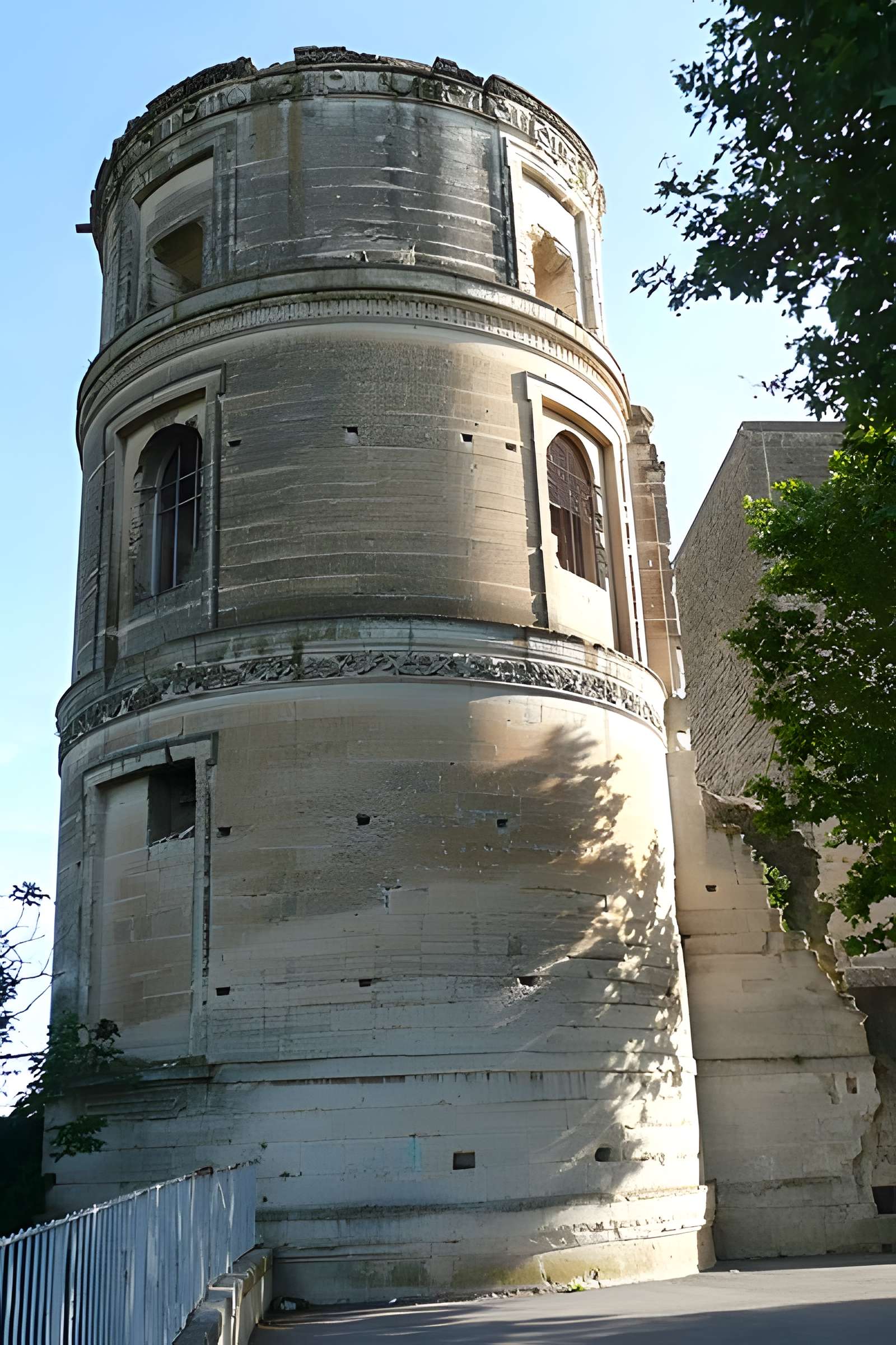 Château de la Tour-d'Aigues