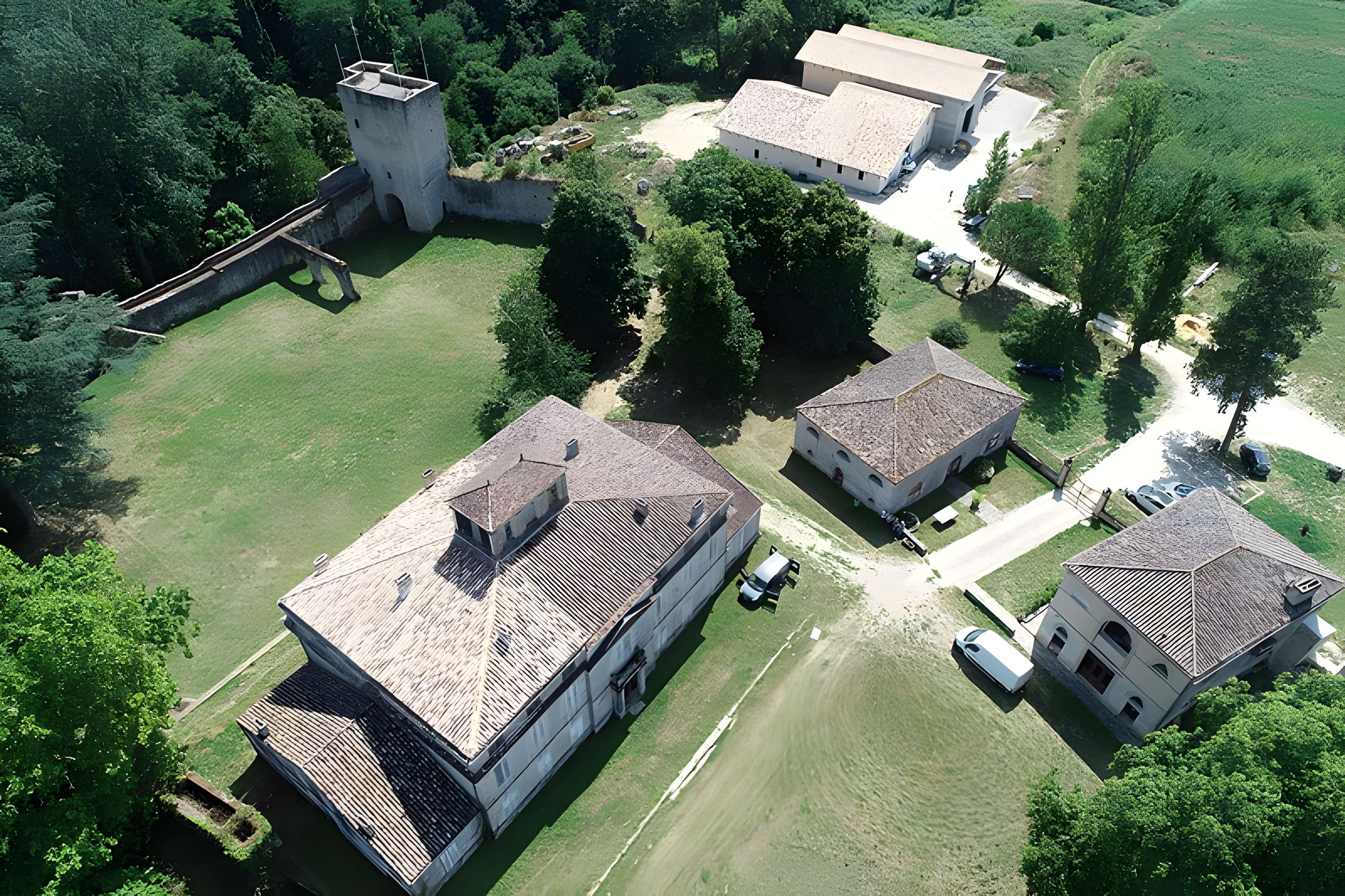 Château de Pommiers