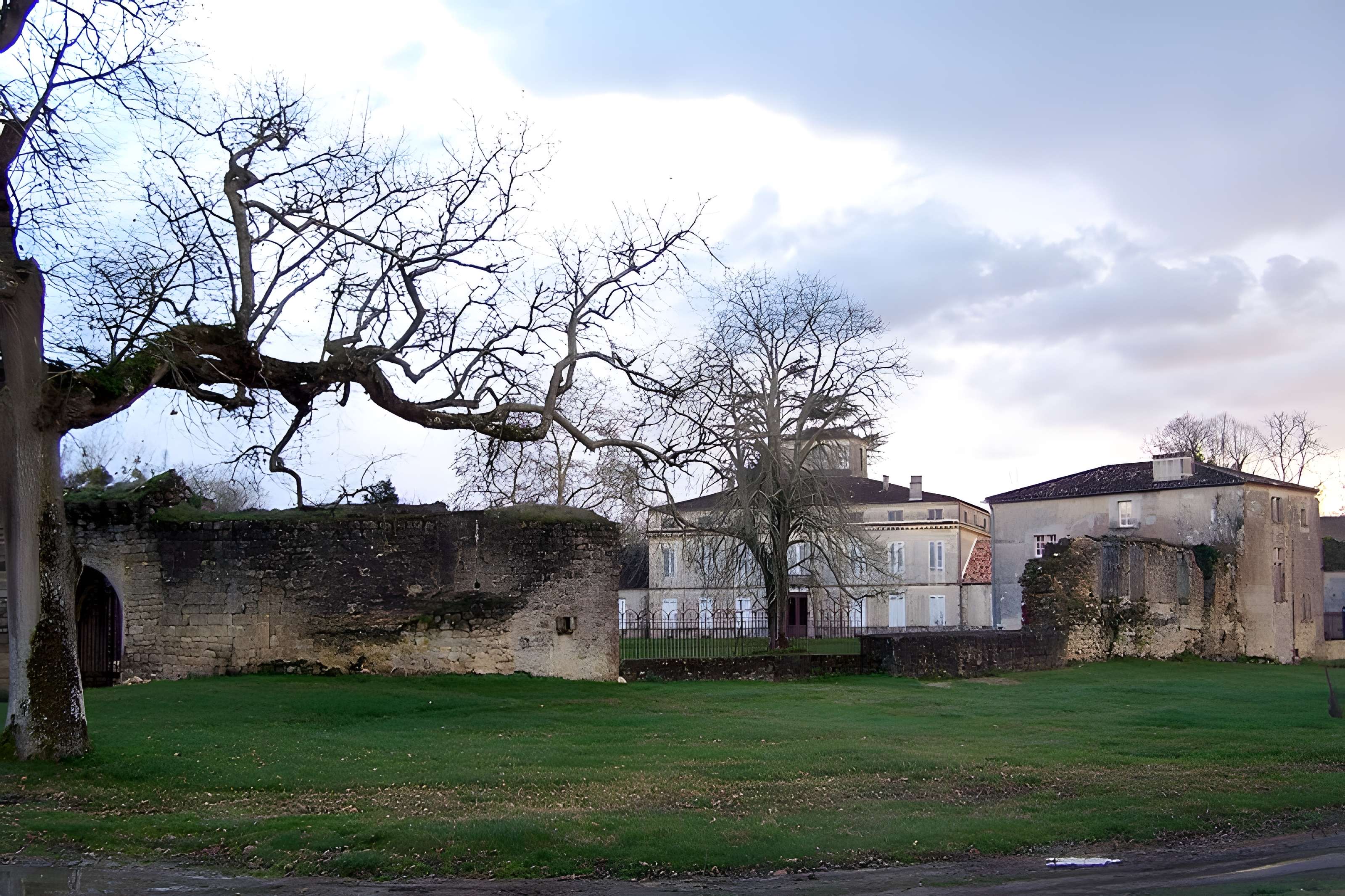 Château de Pommiers