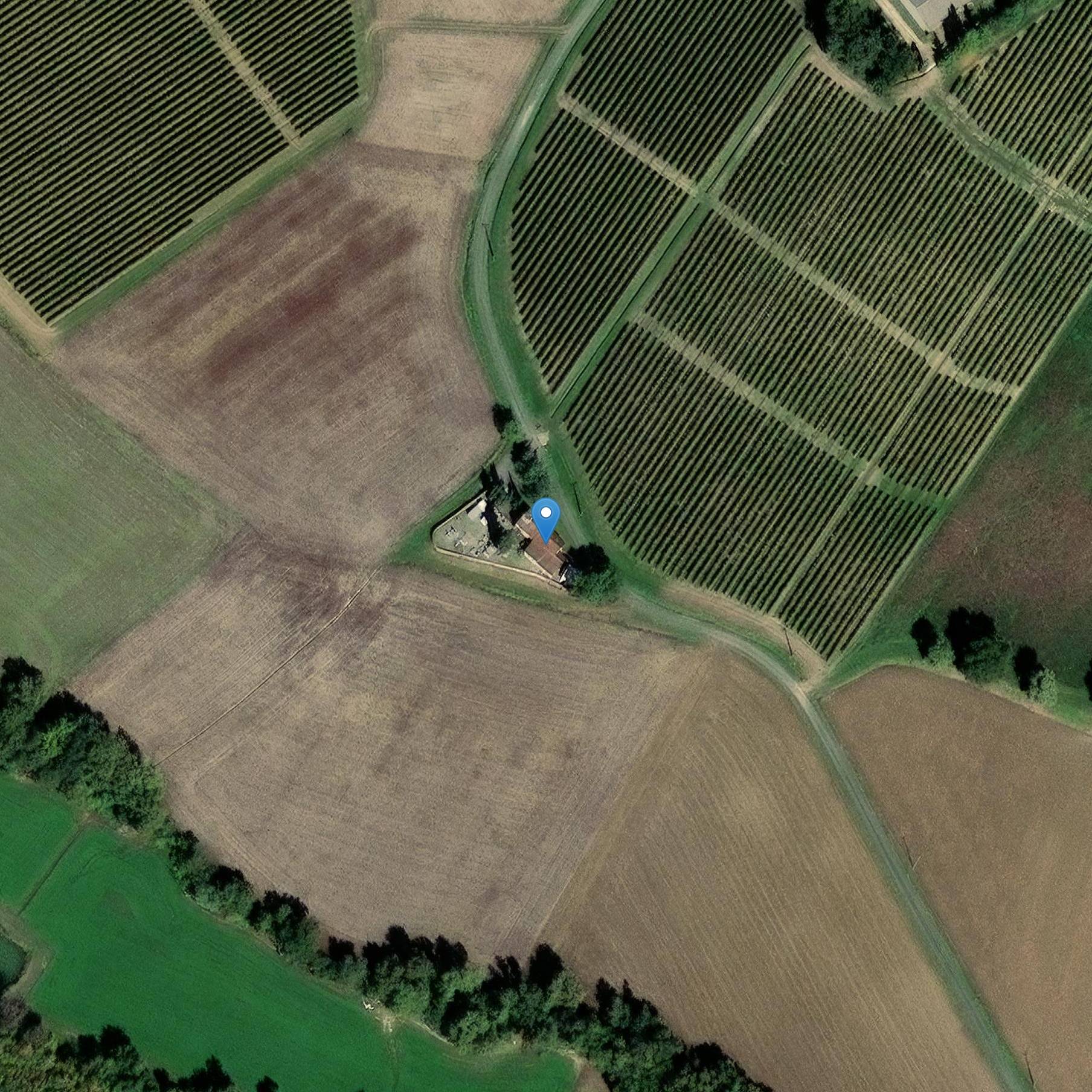 Photo de Saint-Laurans Church known as the Pomaro du Rouge Church