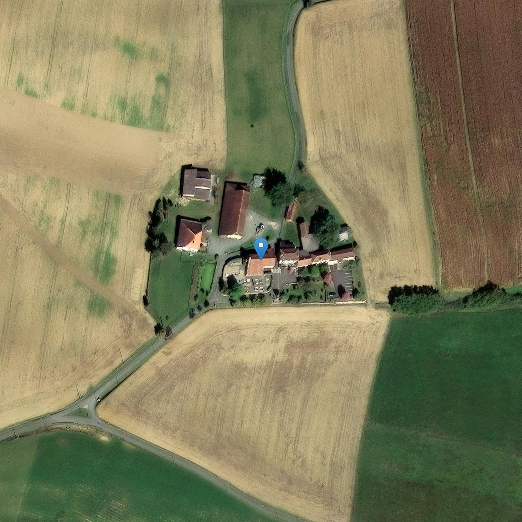 Photo de Saint-Blaise de Mirannesの教会