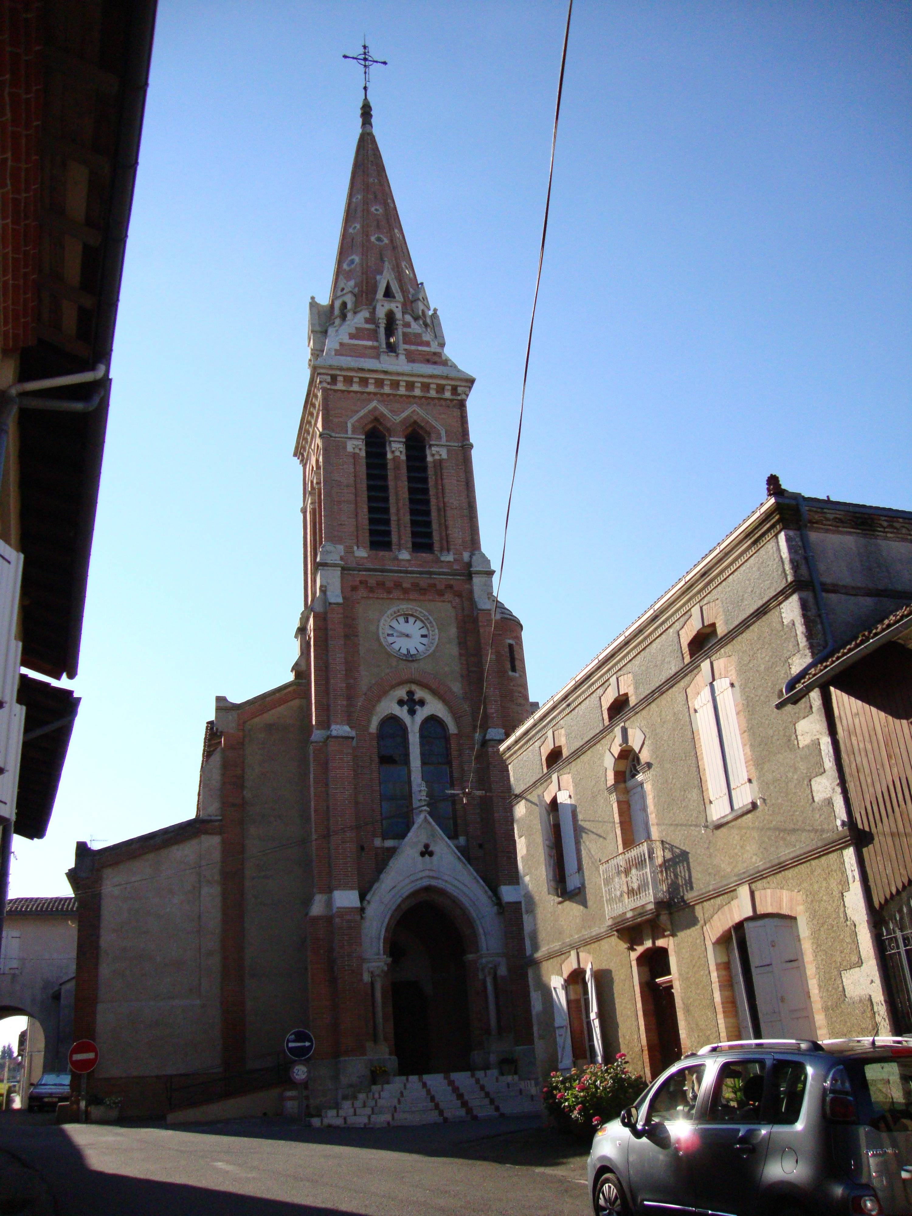 Photo de Chiesa di Saint Louis de Monferran-Savès