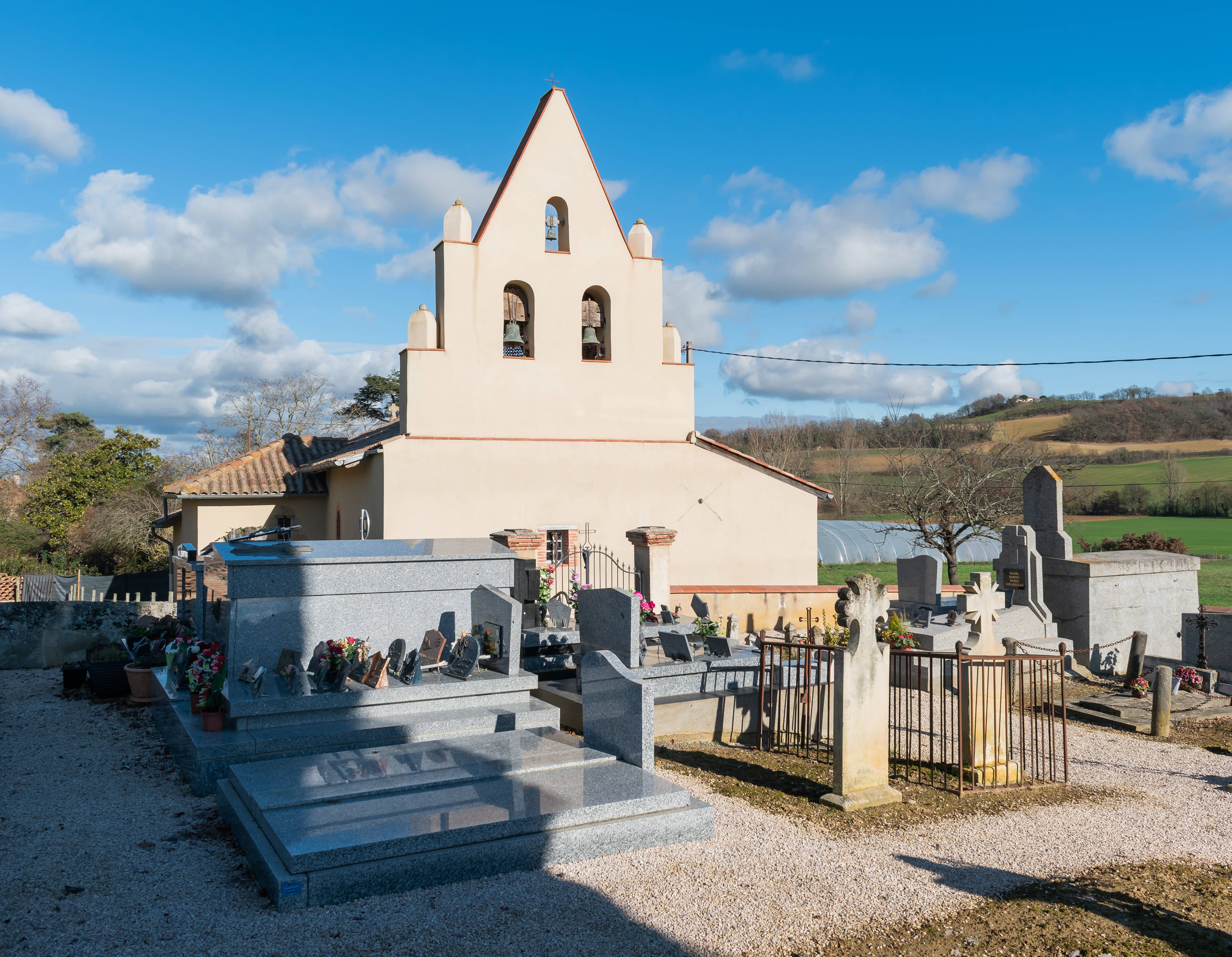 Photo de Saint Lawrence Kerk van Larroucau