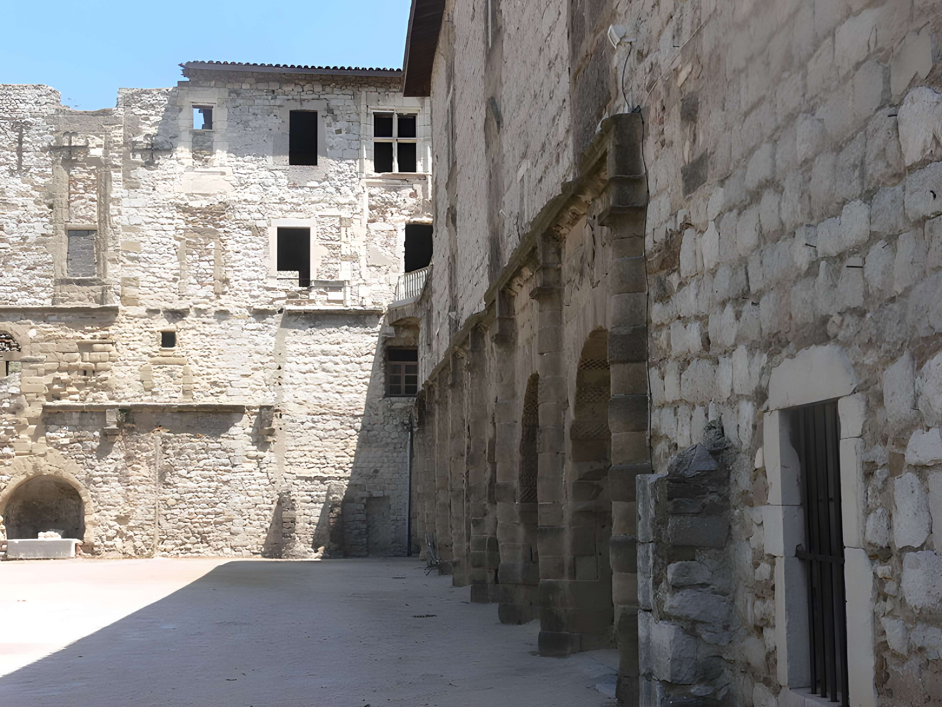 Château de la Voulte-sur-Rhône
