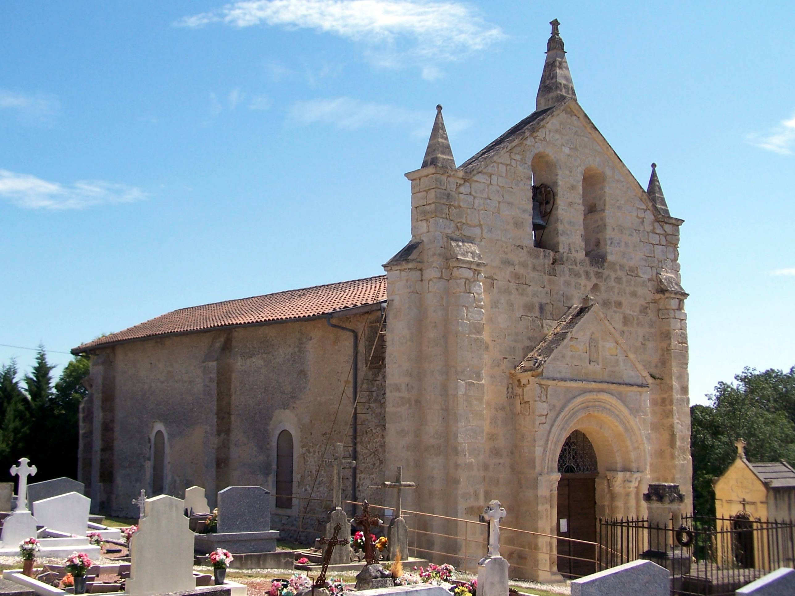 Photo de Chiesa di San Pietro di Cleyrac