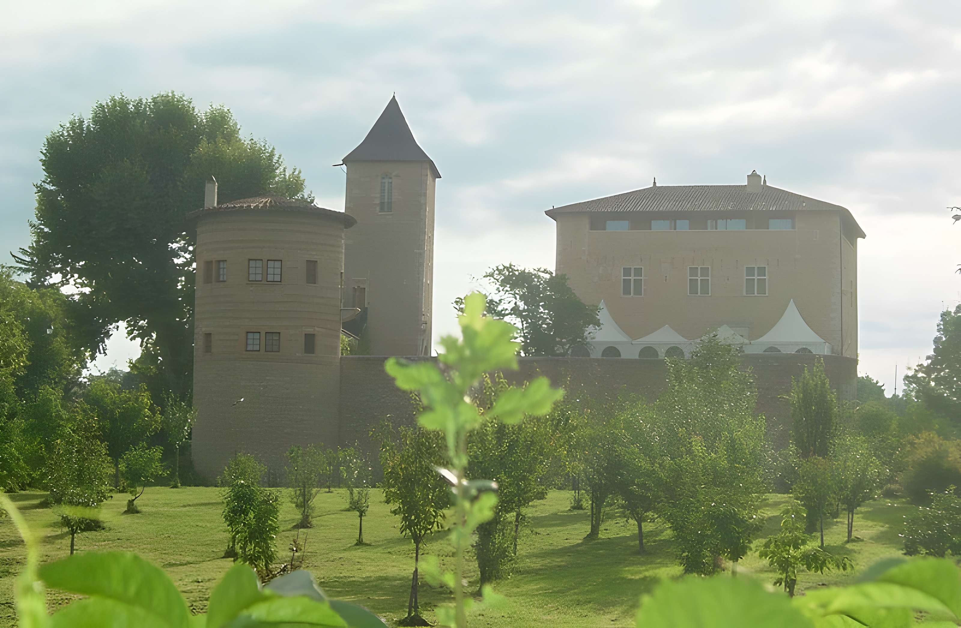 Château de Saint-Bernard 