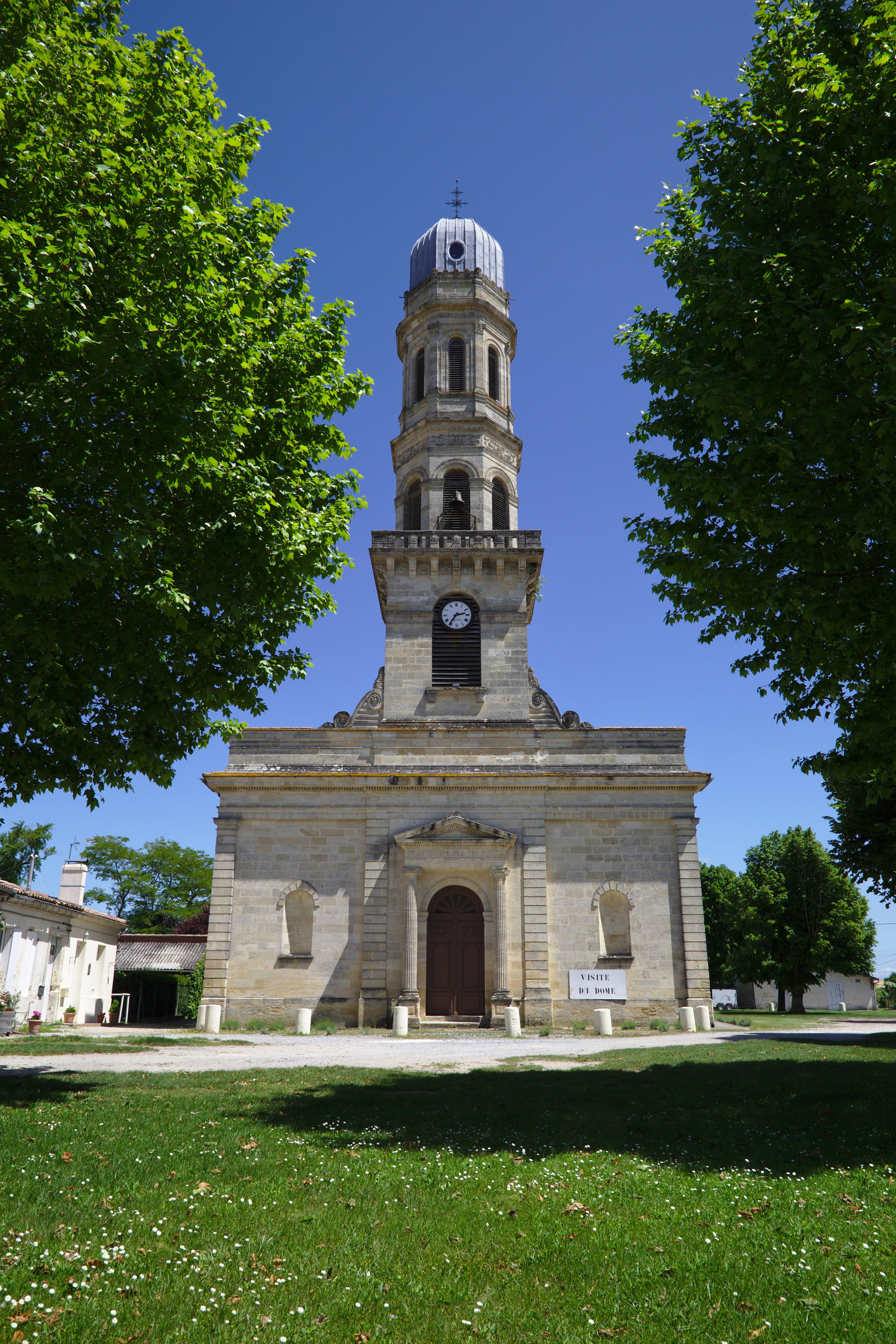 Photo de Iglesia de Saint-Seurin de Lamarque