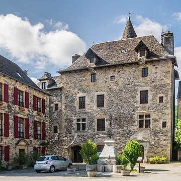 Château de Sainte-Eulalie-dOlt