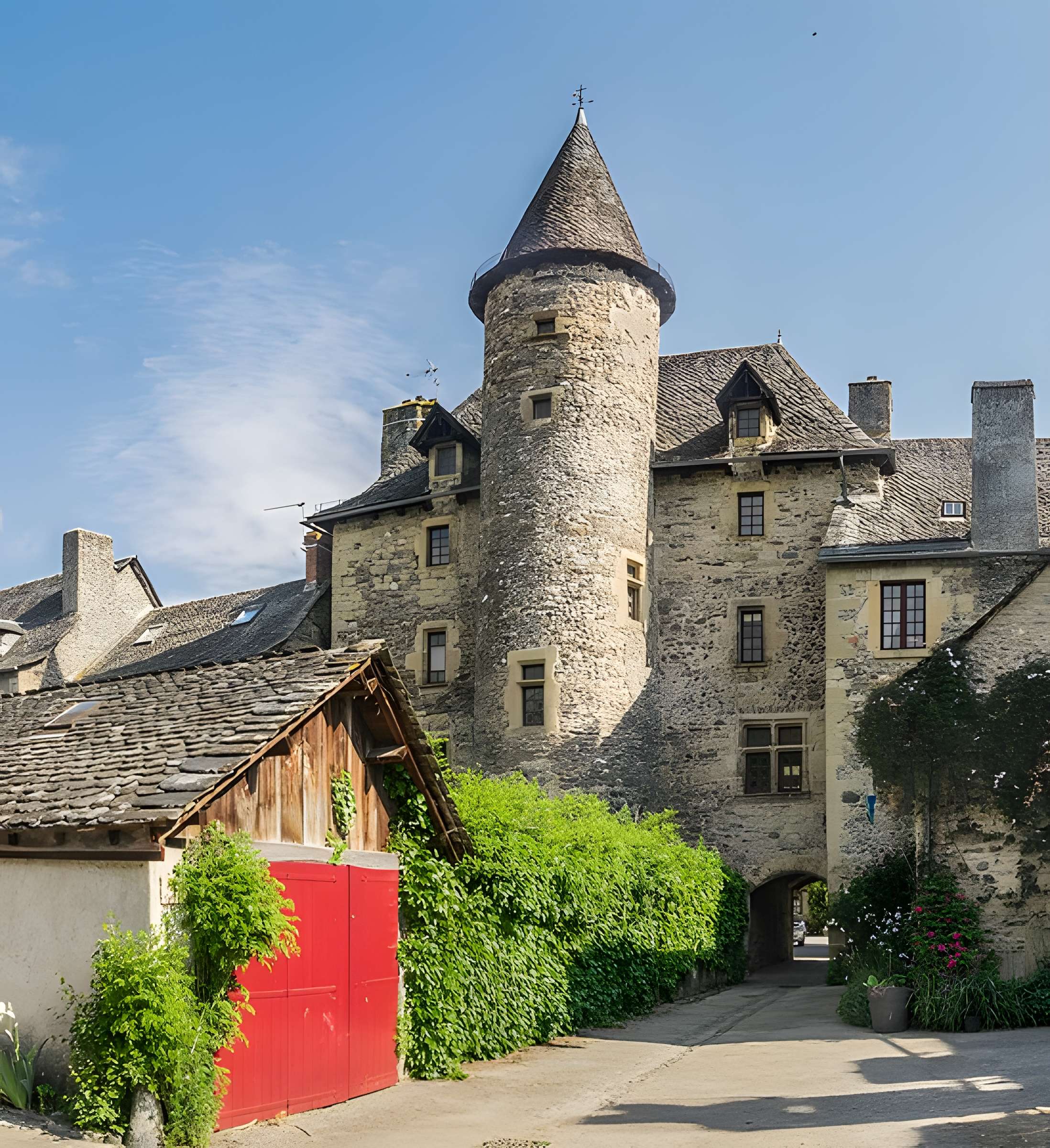 Château de Sainte-Eulalie-d'Olt