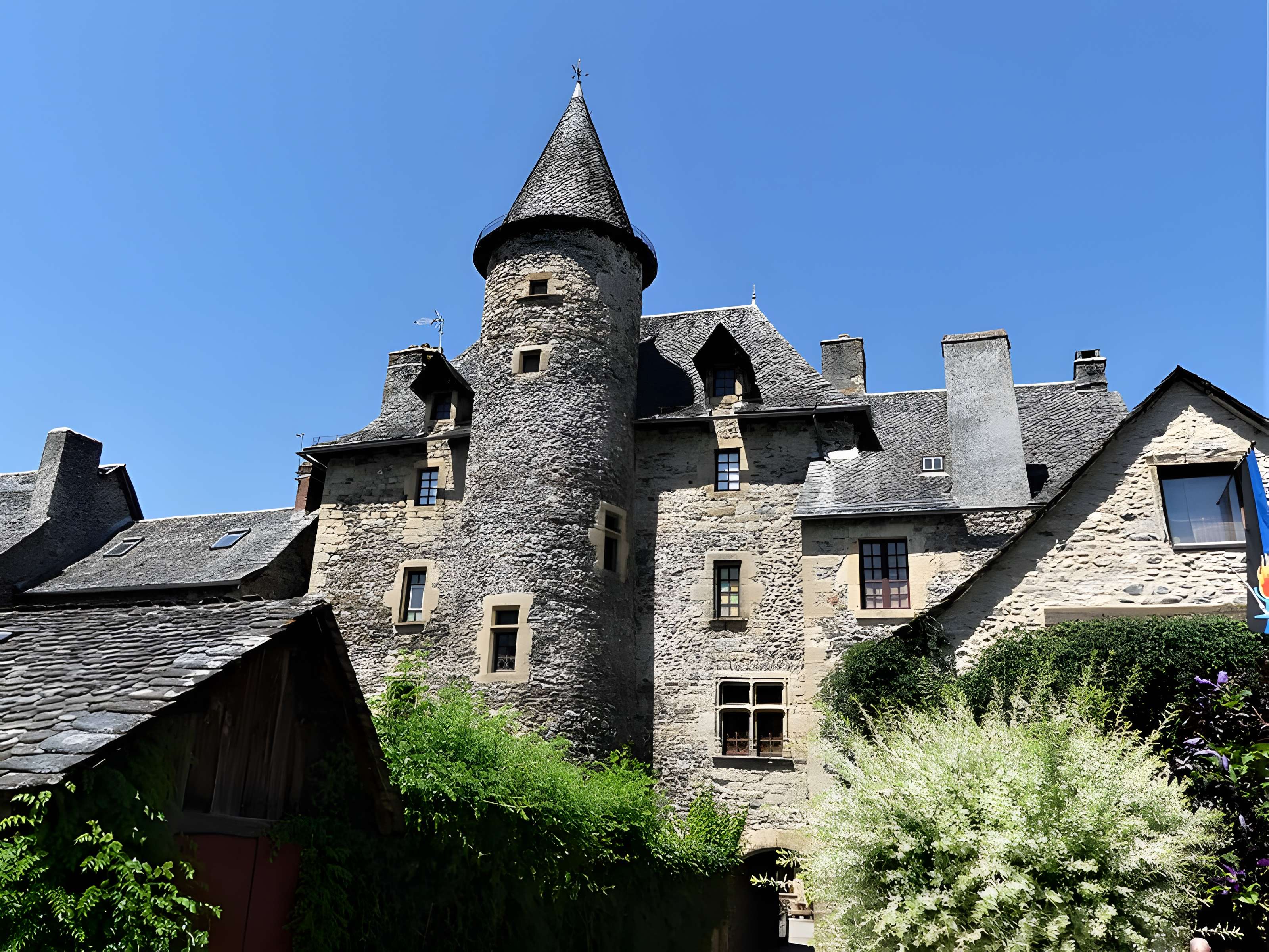 Château de Sainte-Eulalie-d'Olt