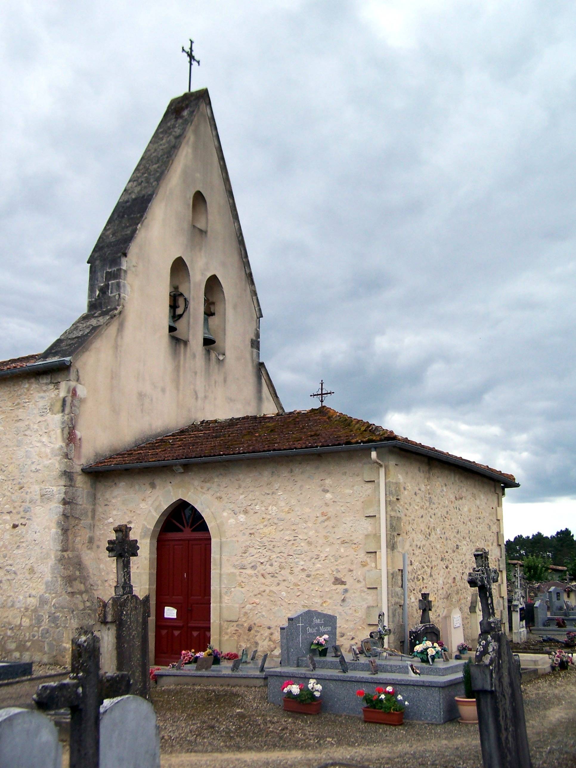 Photo de Église Saint-Pierre de Marions
