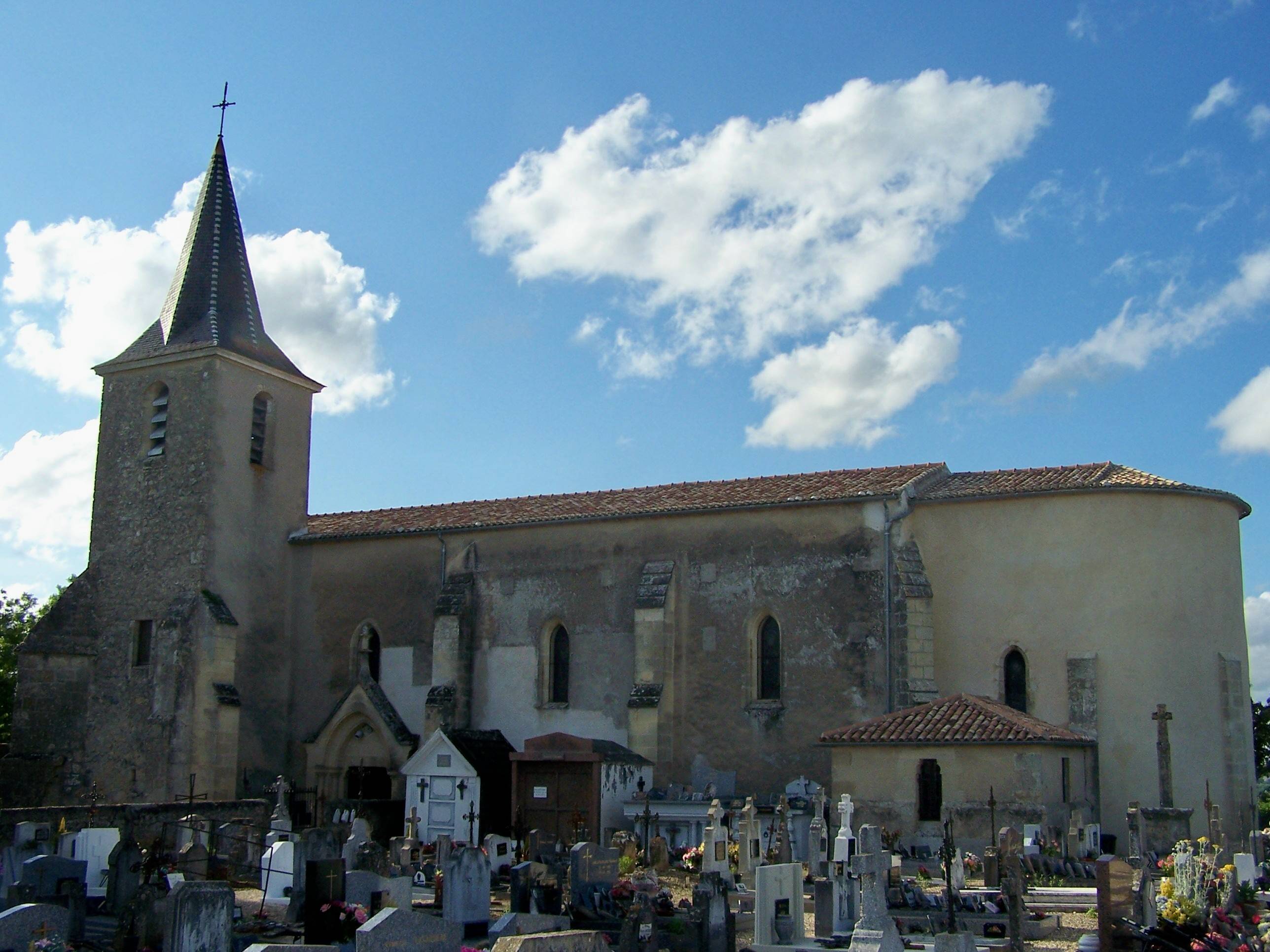 Photo de Iglesia de San Miguel de Puybarban