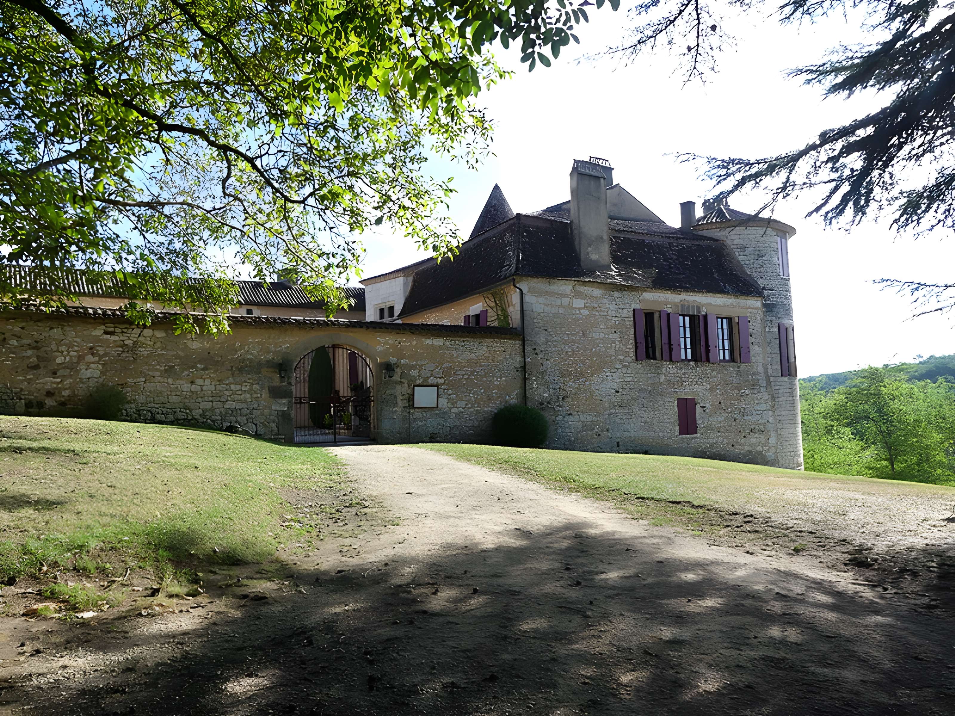 Château de Saint-Germain à Gaugeac
