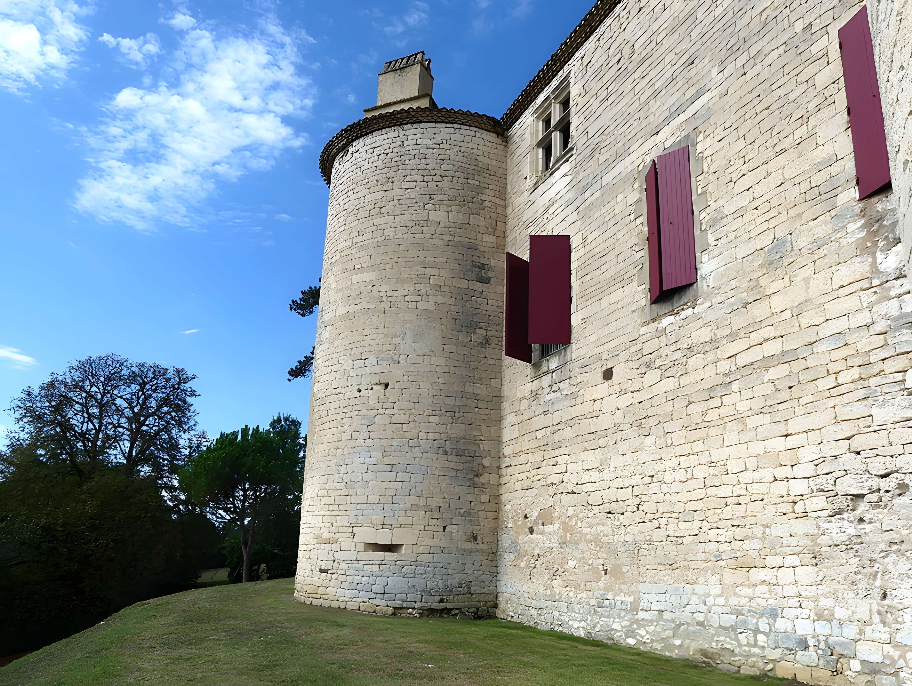 Château de Saint-Germain à Gaugeac