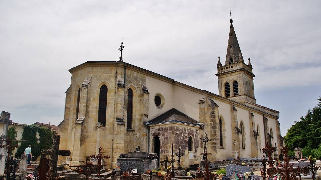 Photo de 圣日内斯-德-卡斯蒂龙教堂