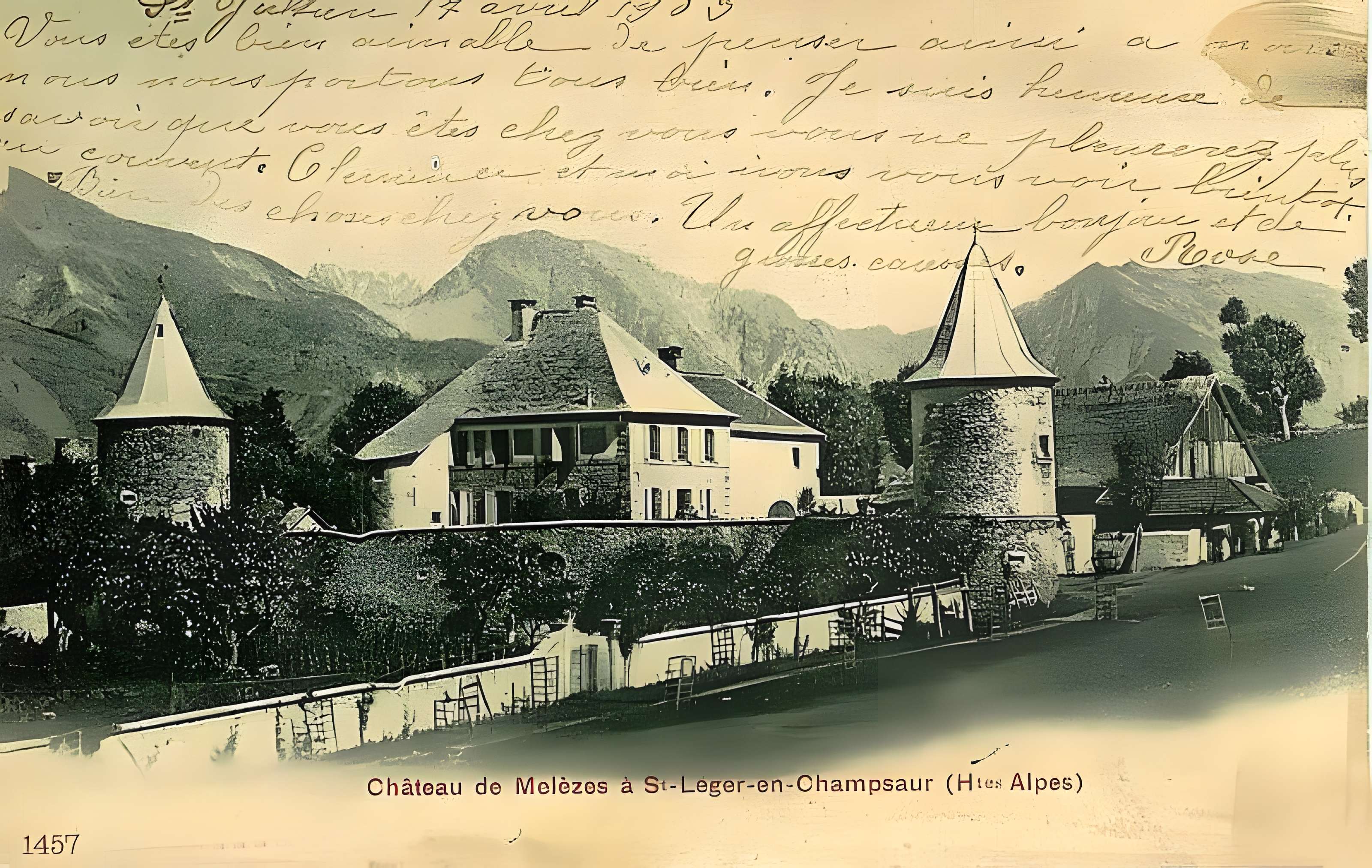 Château de Saint-Léger à Saint-Léger-les-Mélèzes 